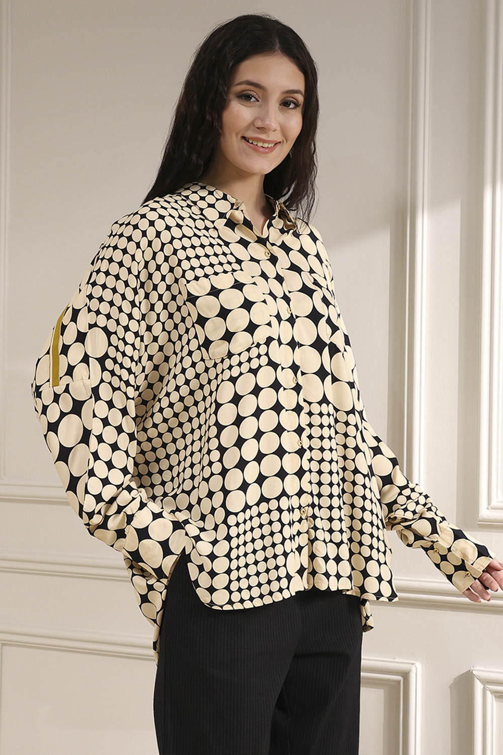 Ivory Viscose Asymmetric Printed Top image number 4