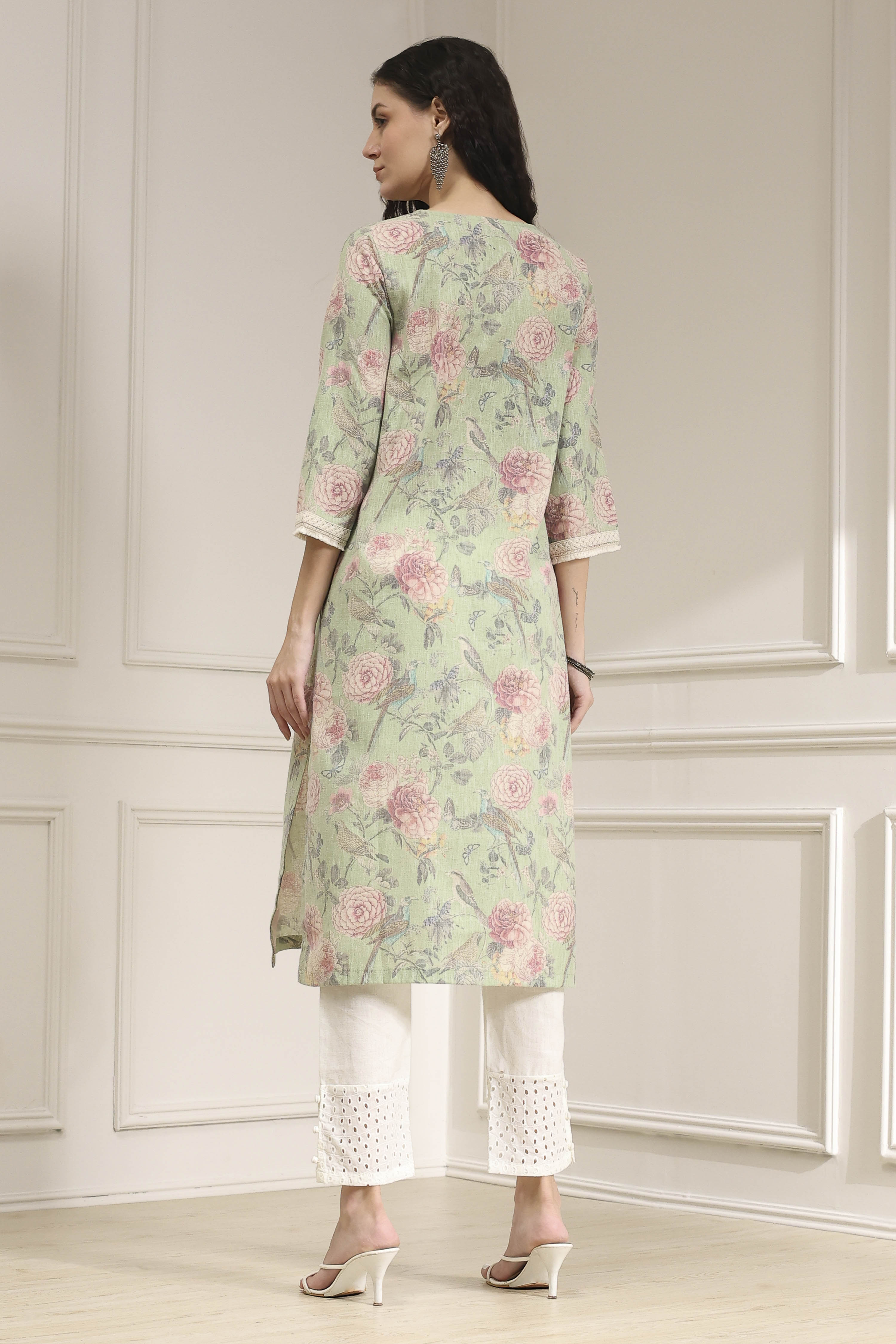 Yellow Cotton Blend Printed Straight Kurta image number 3