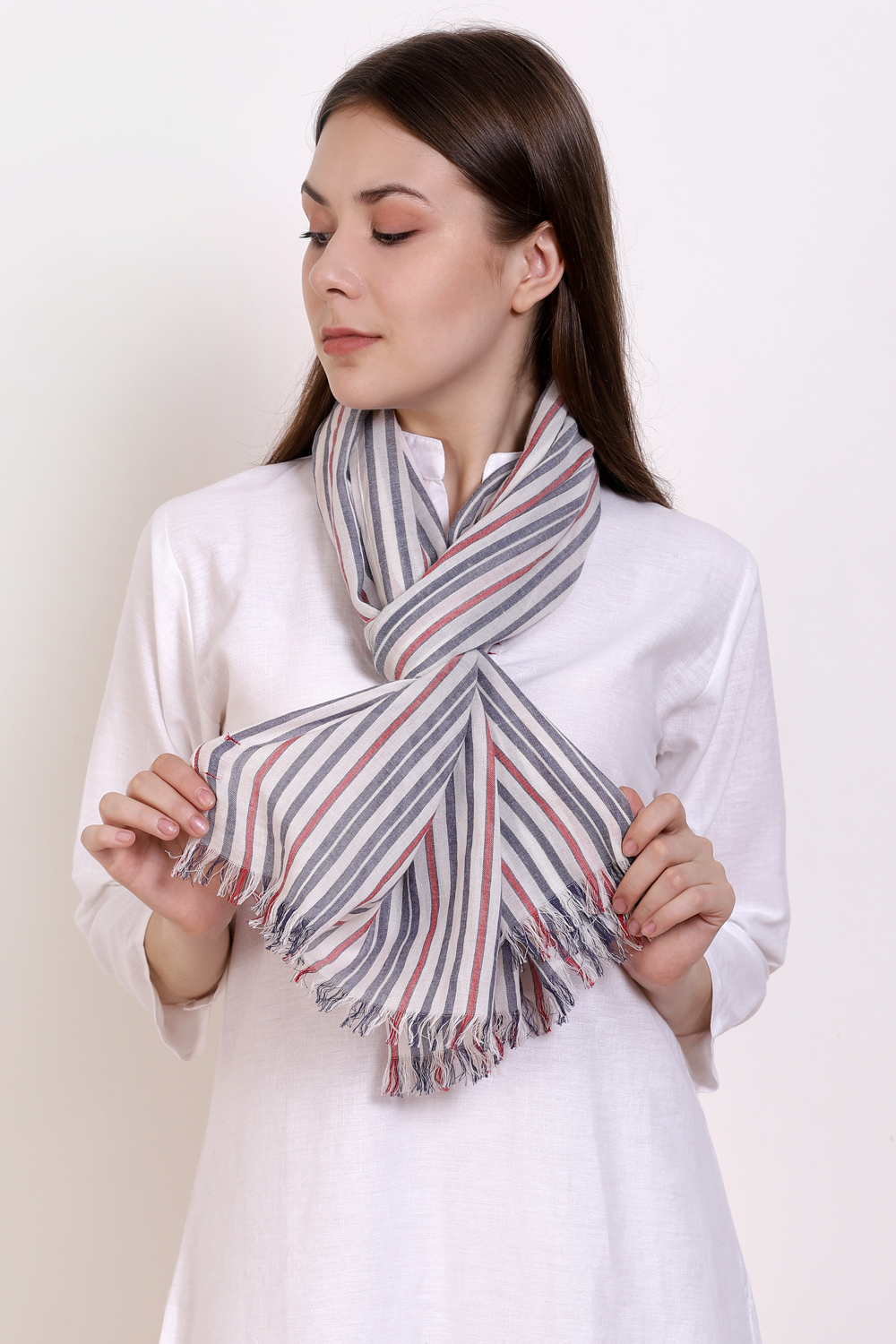 Off White Viscose Yarndyed Scarf image number 2