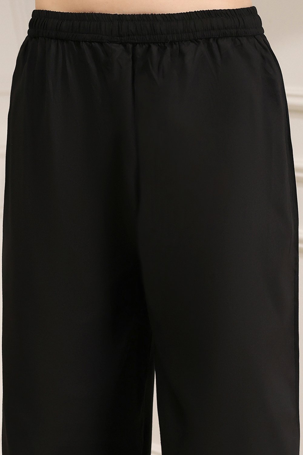 Black Dyed Gathered Suit Set image number 2