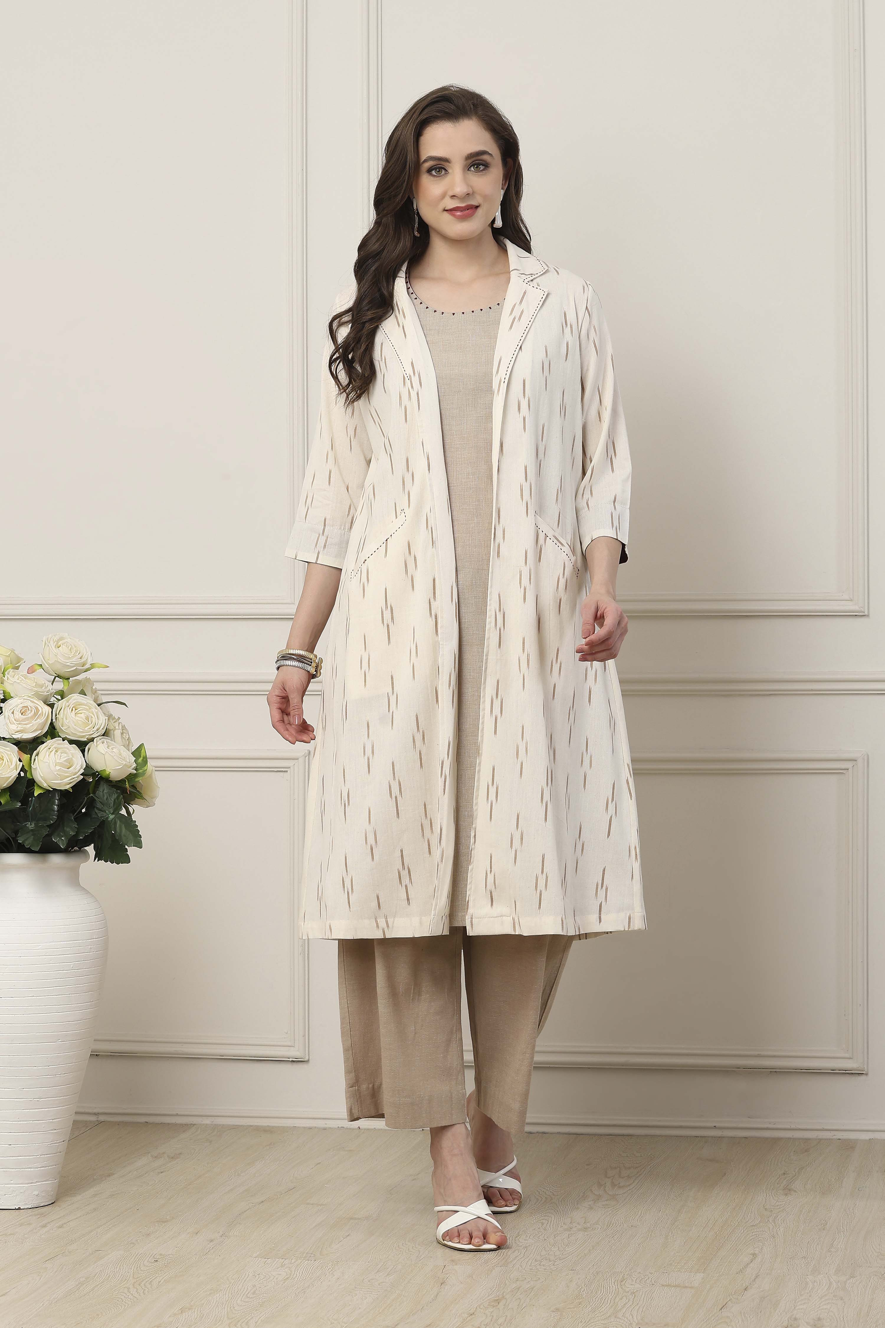 Off White Cotton Regular Fusion Set image number 7