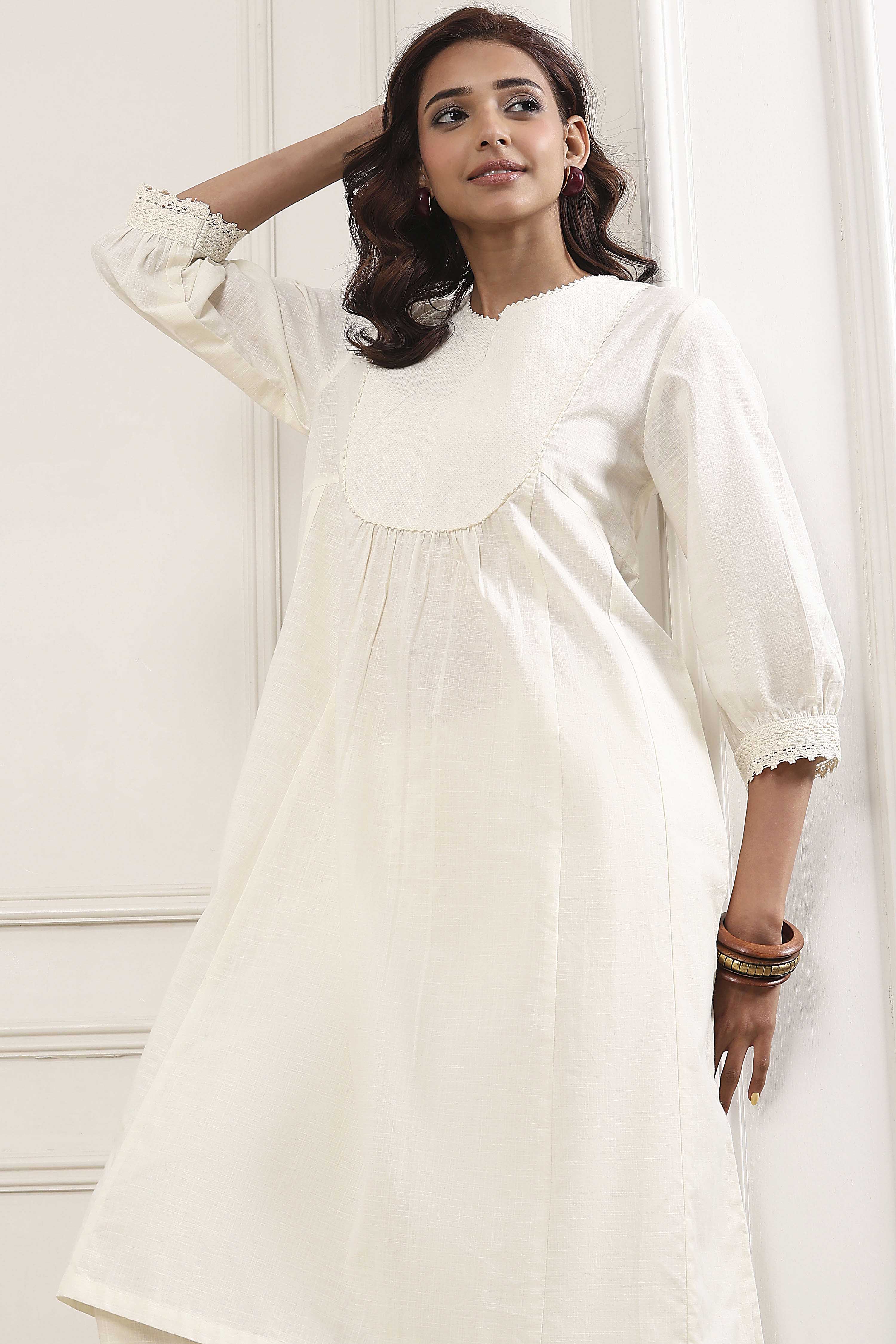 Off-White Cotton Solid A-Line Kurta image number 6
