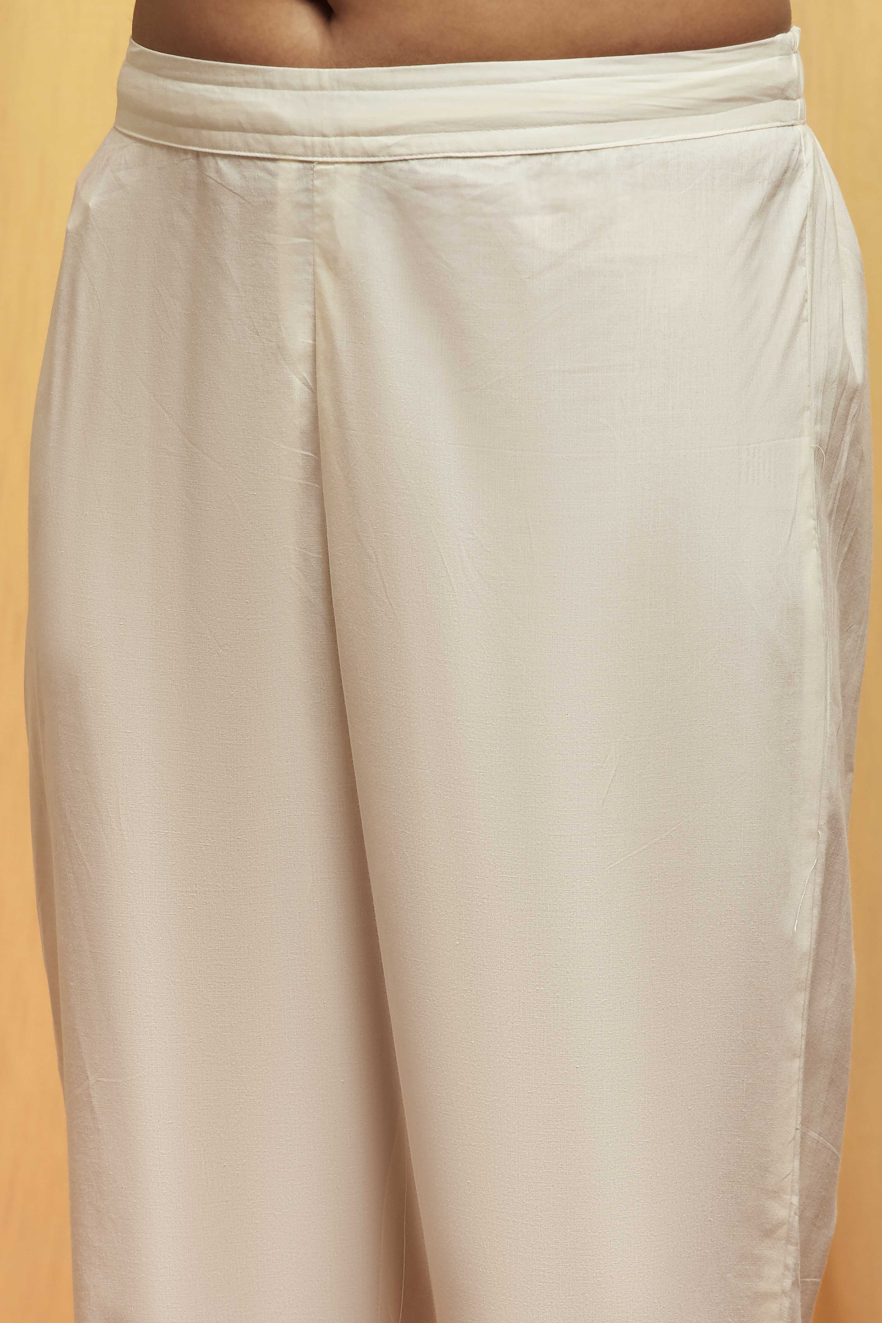 Off-White Embroidered Cotton Silk Kurta Set image number 2