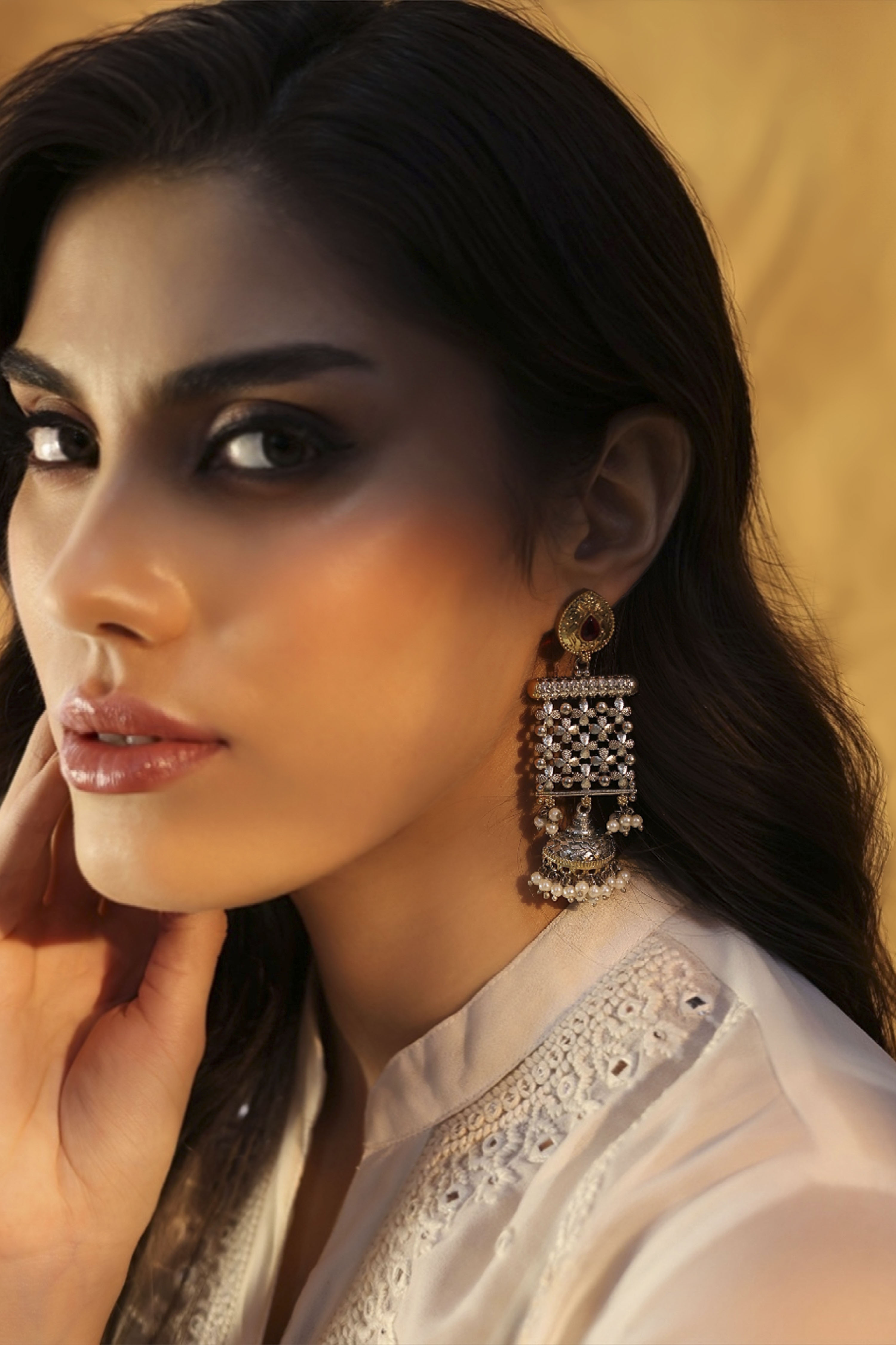 Oxid Gold Brass Temple Jhumka image number 2