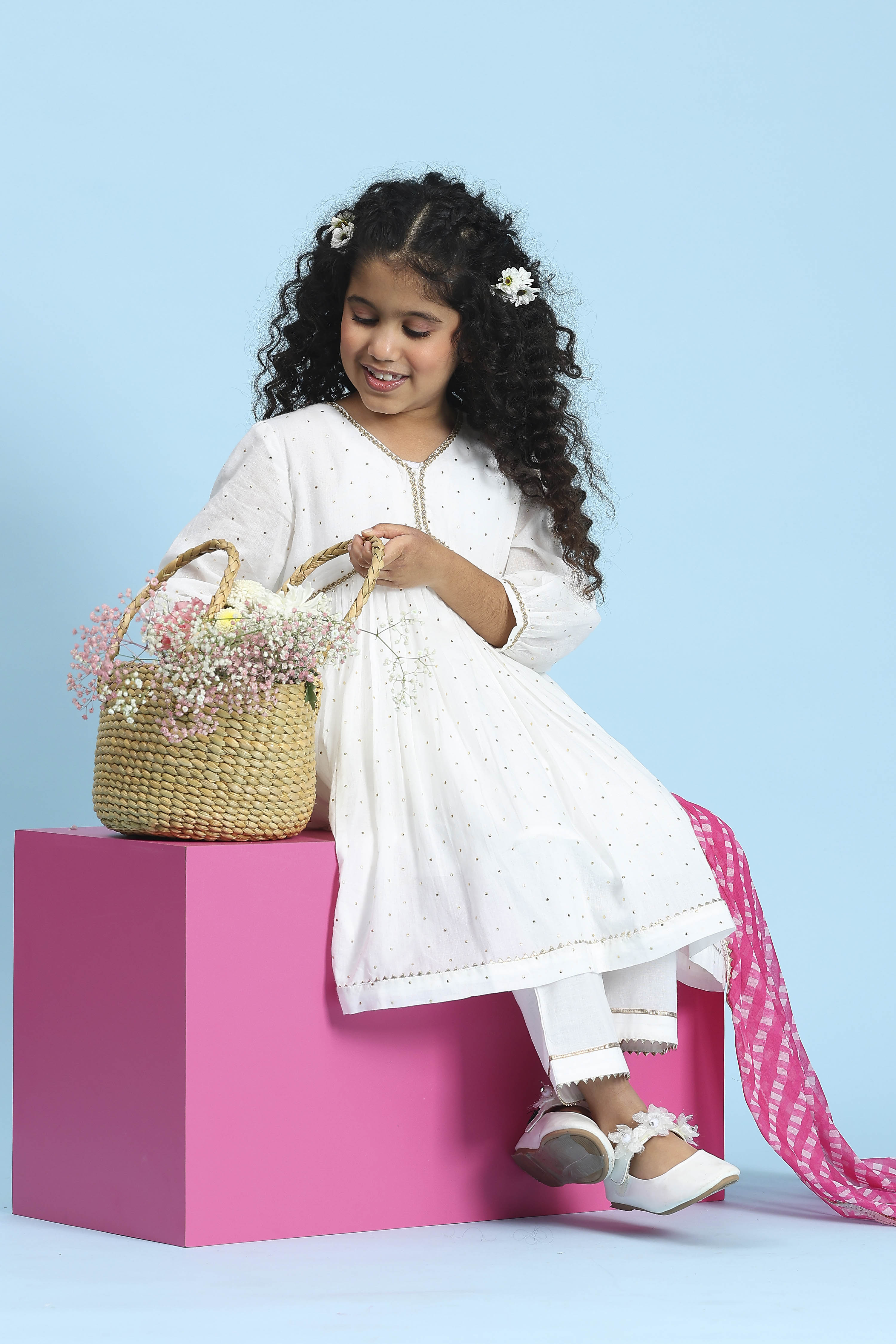 White Cotton Solid Anarkali Suit Set image number 6