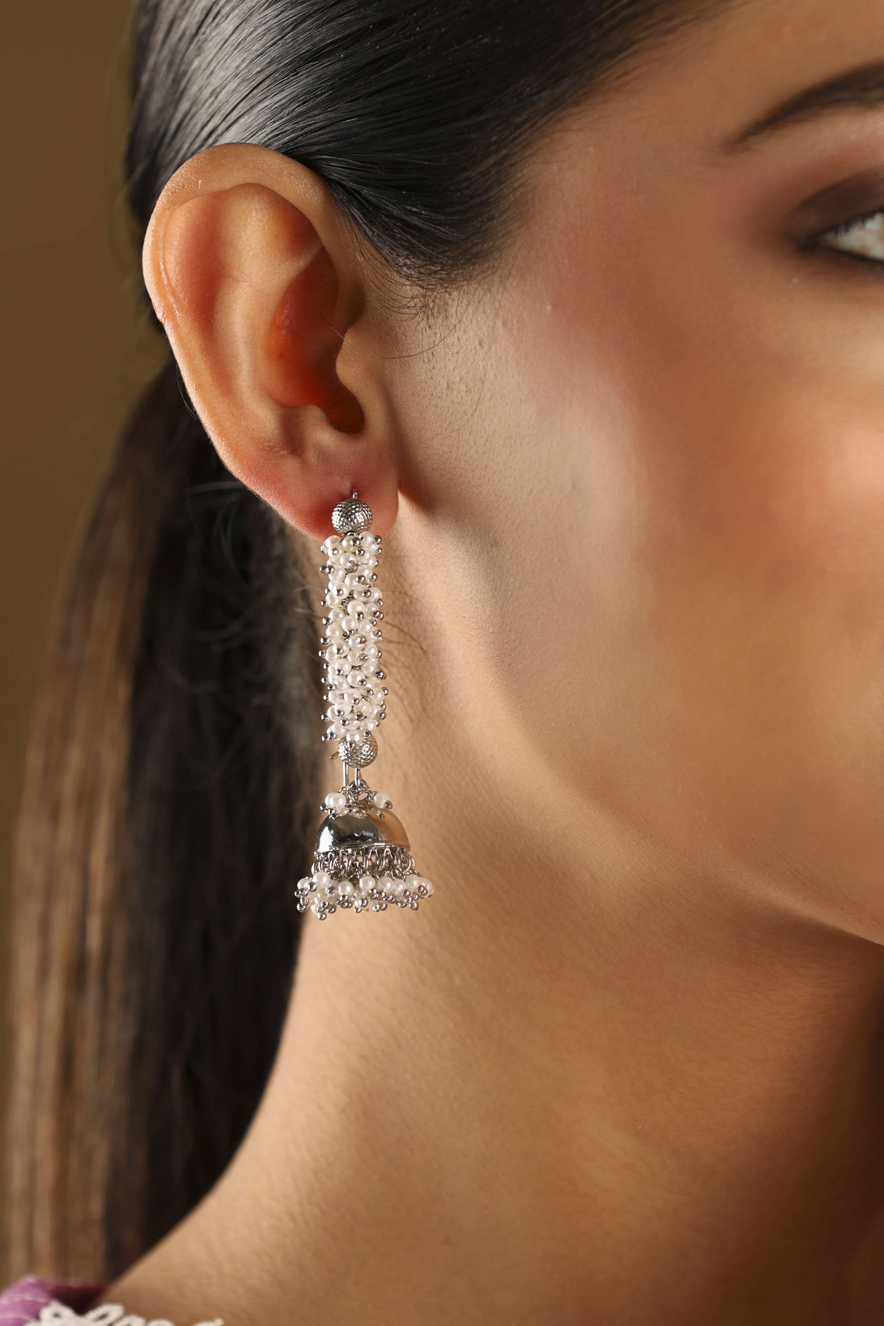 Silver Textured Earrings image number 1