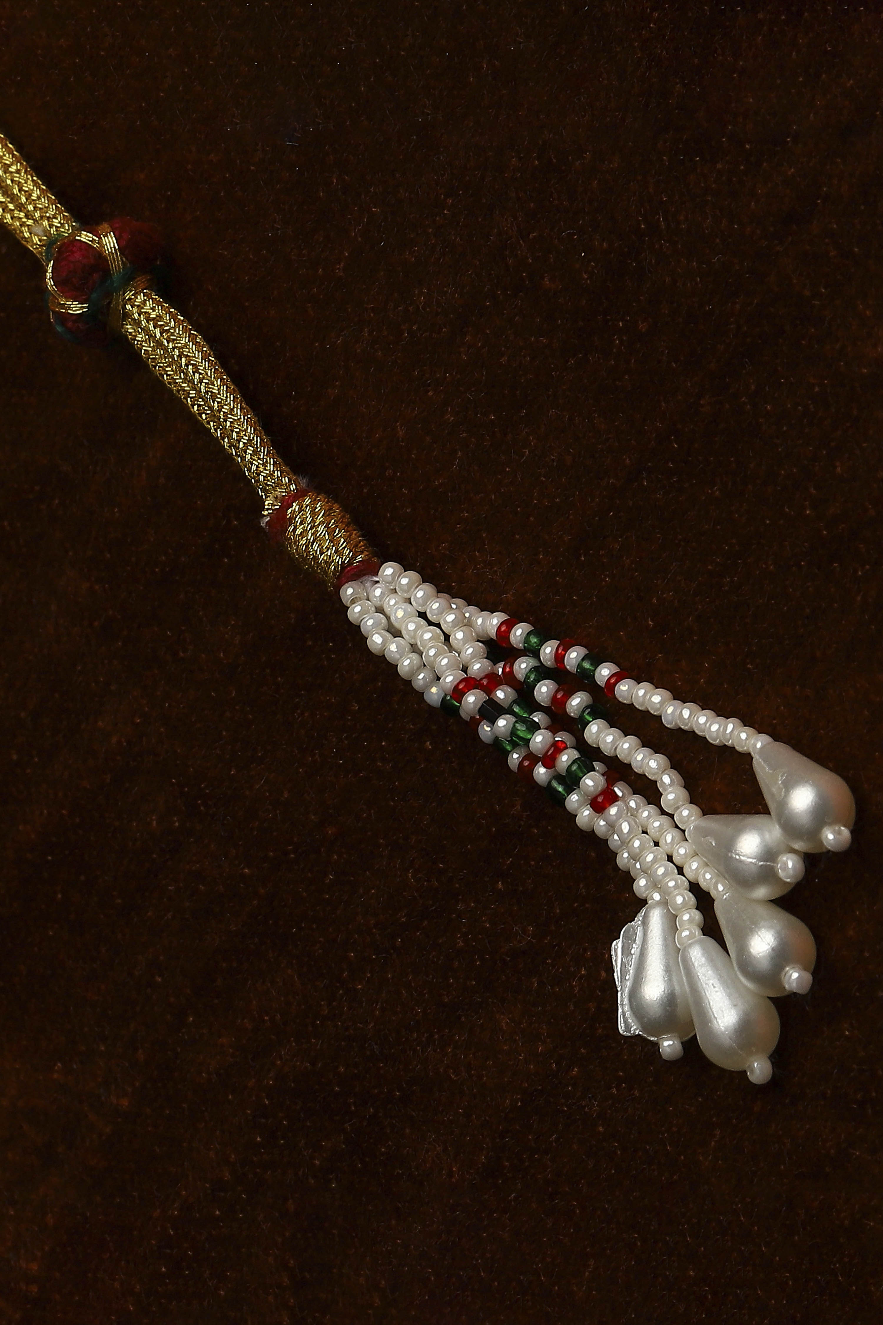 Green Alloy Necklace Set image number 5