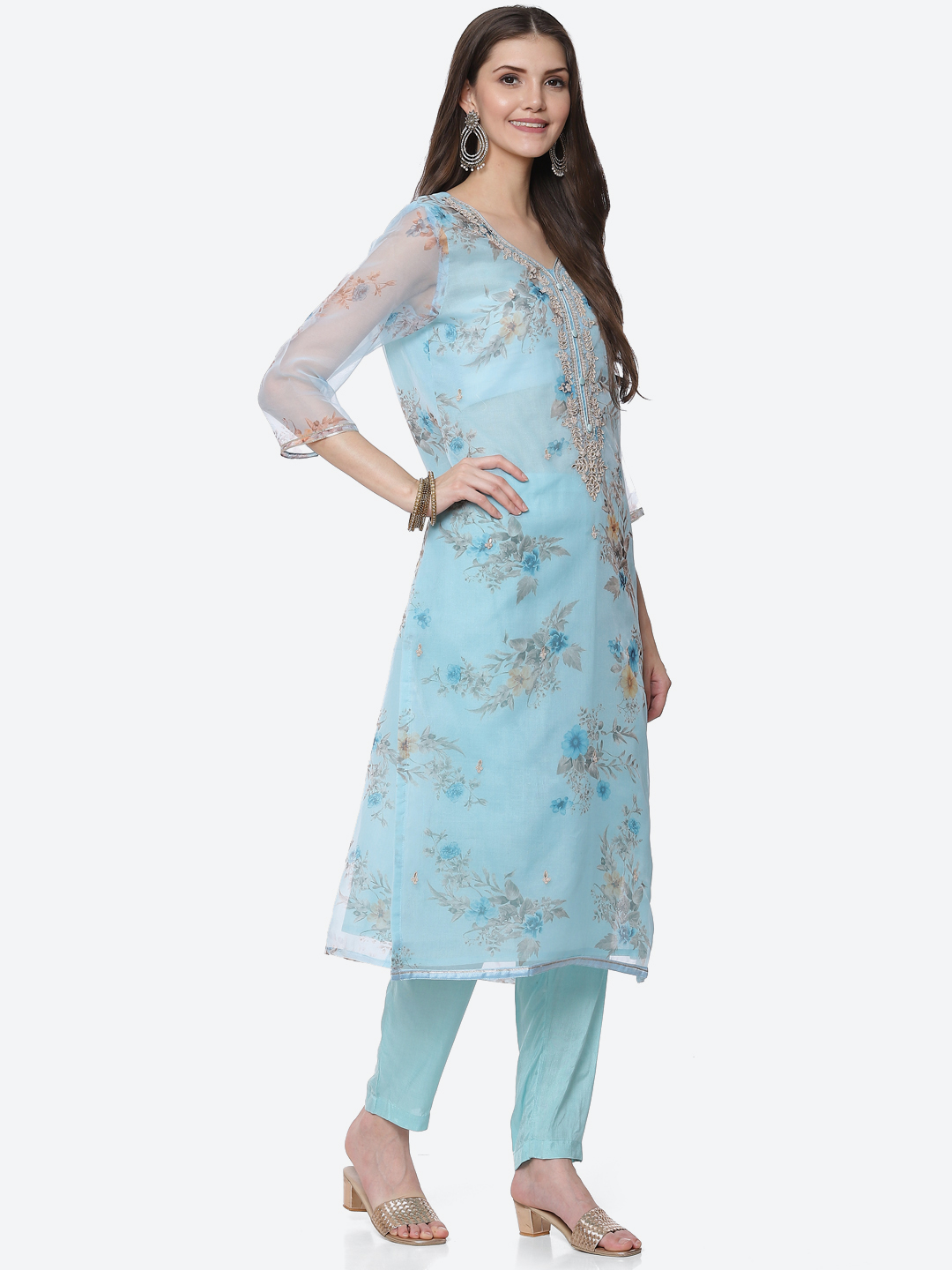 Blue Organza Unstitched Suit Set image number 5