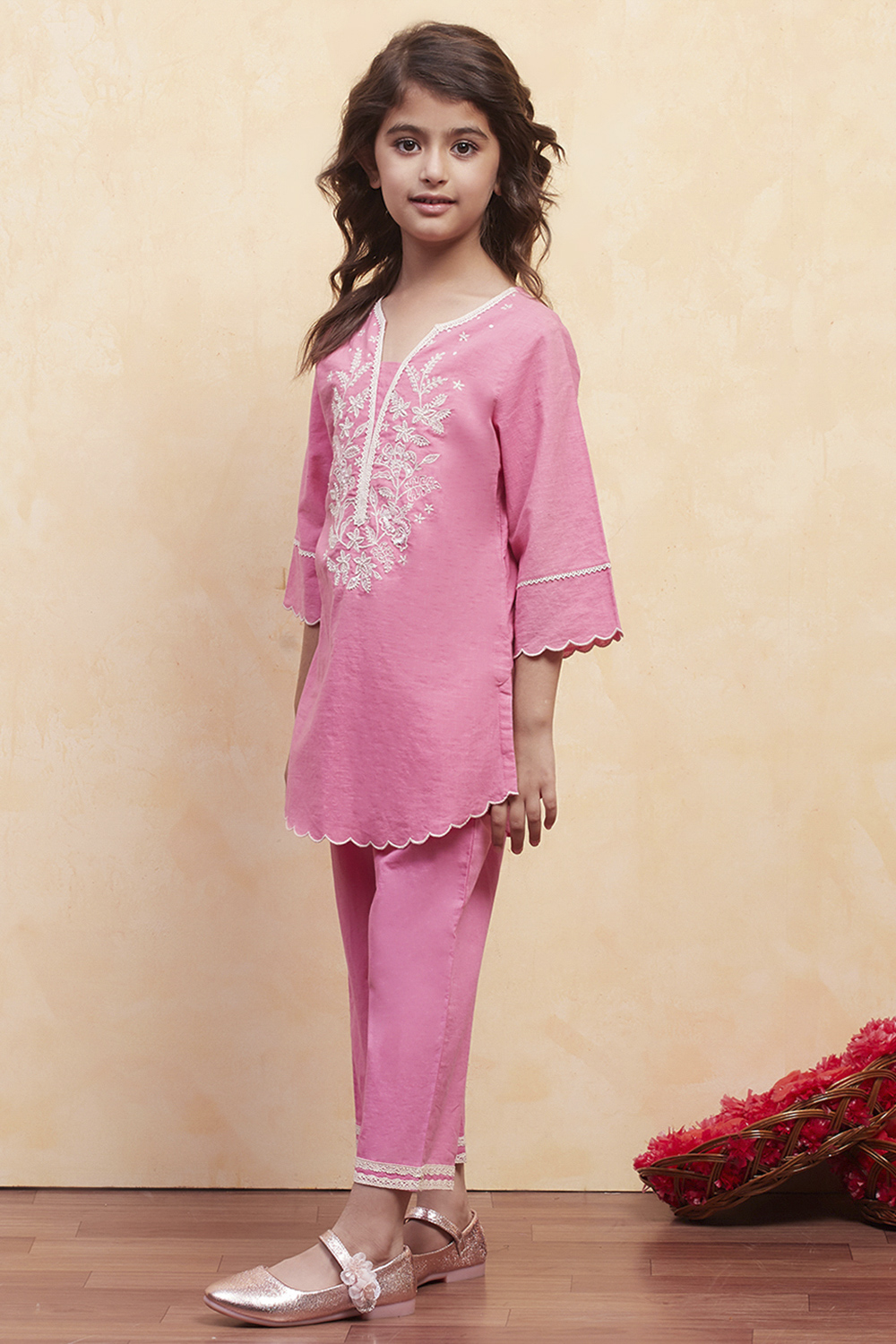 Pink Cotton Kurta Pants Set image number 3