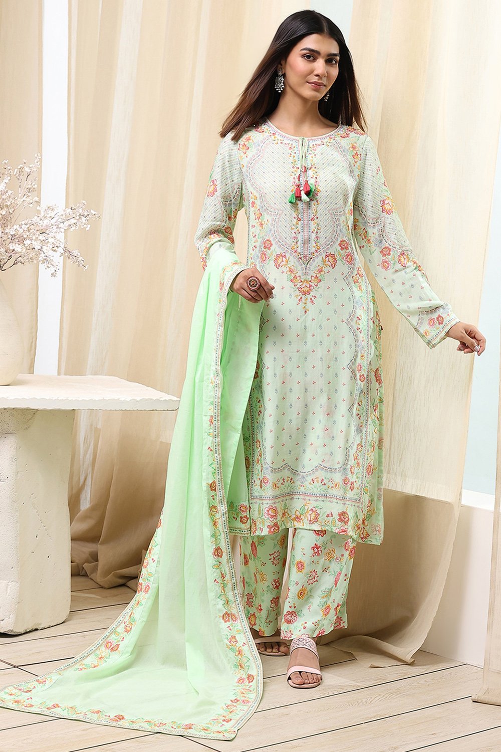 Pista Green Modal Blend Straight Suit Set image number 0