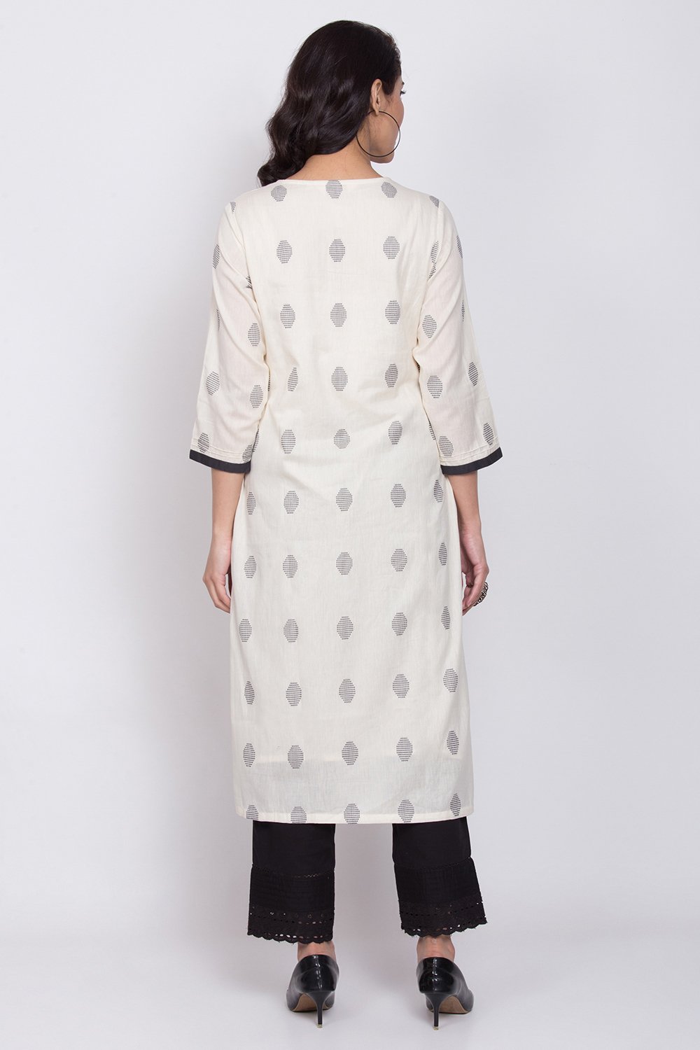 Ivory Eco Cotton Straight Yarndyed Kurta image number 4