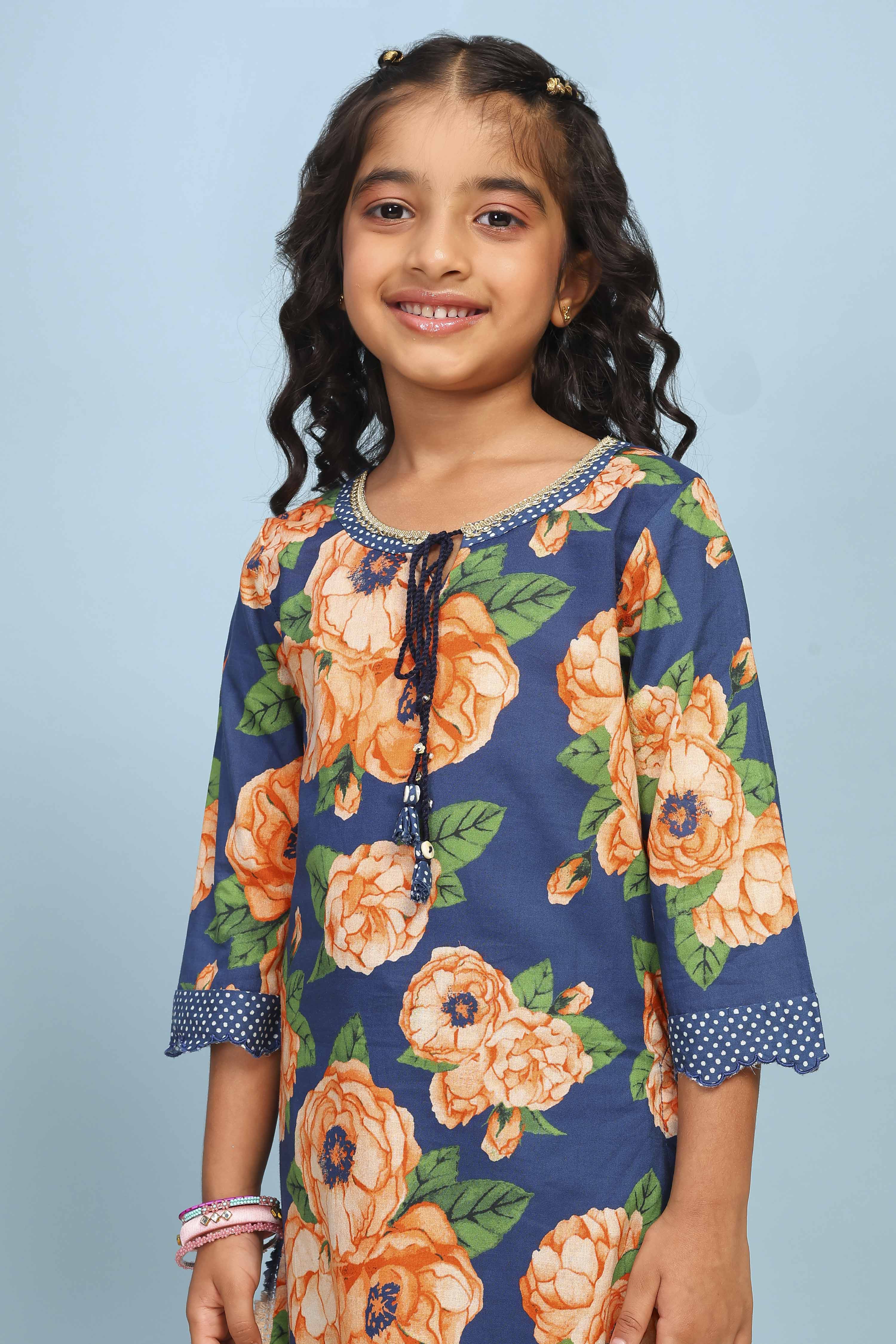 Blue Cotton Straight Printed Suit Set image number 1
