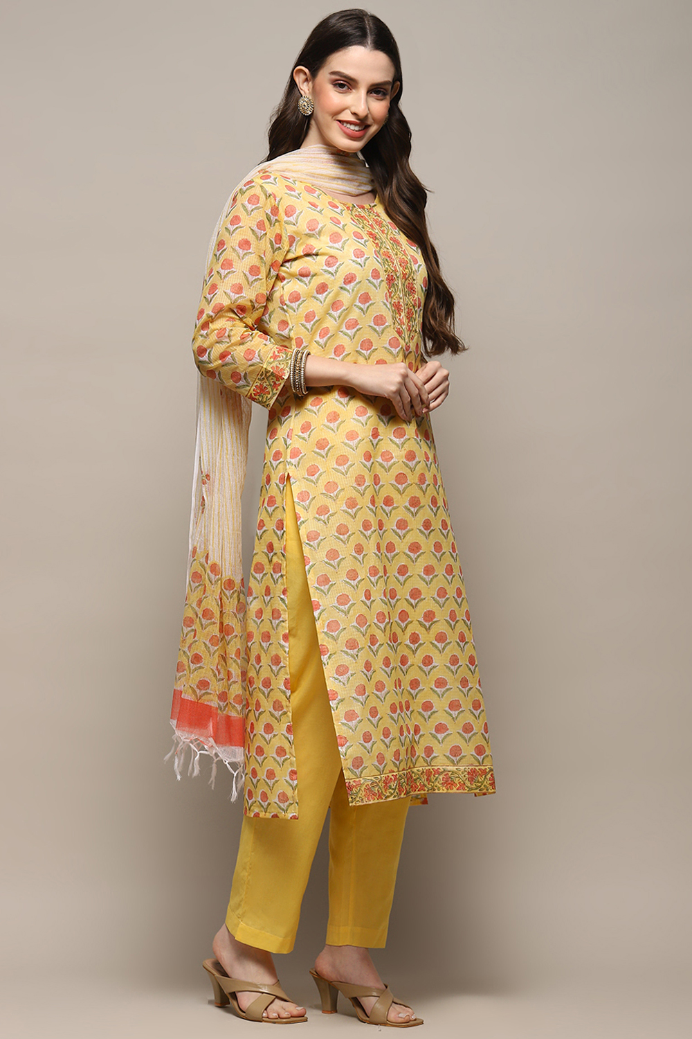 Blue Green Cotton Blend Unstitched Suit set image number 7