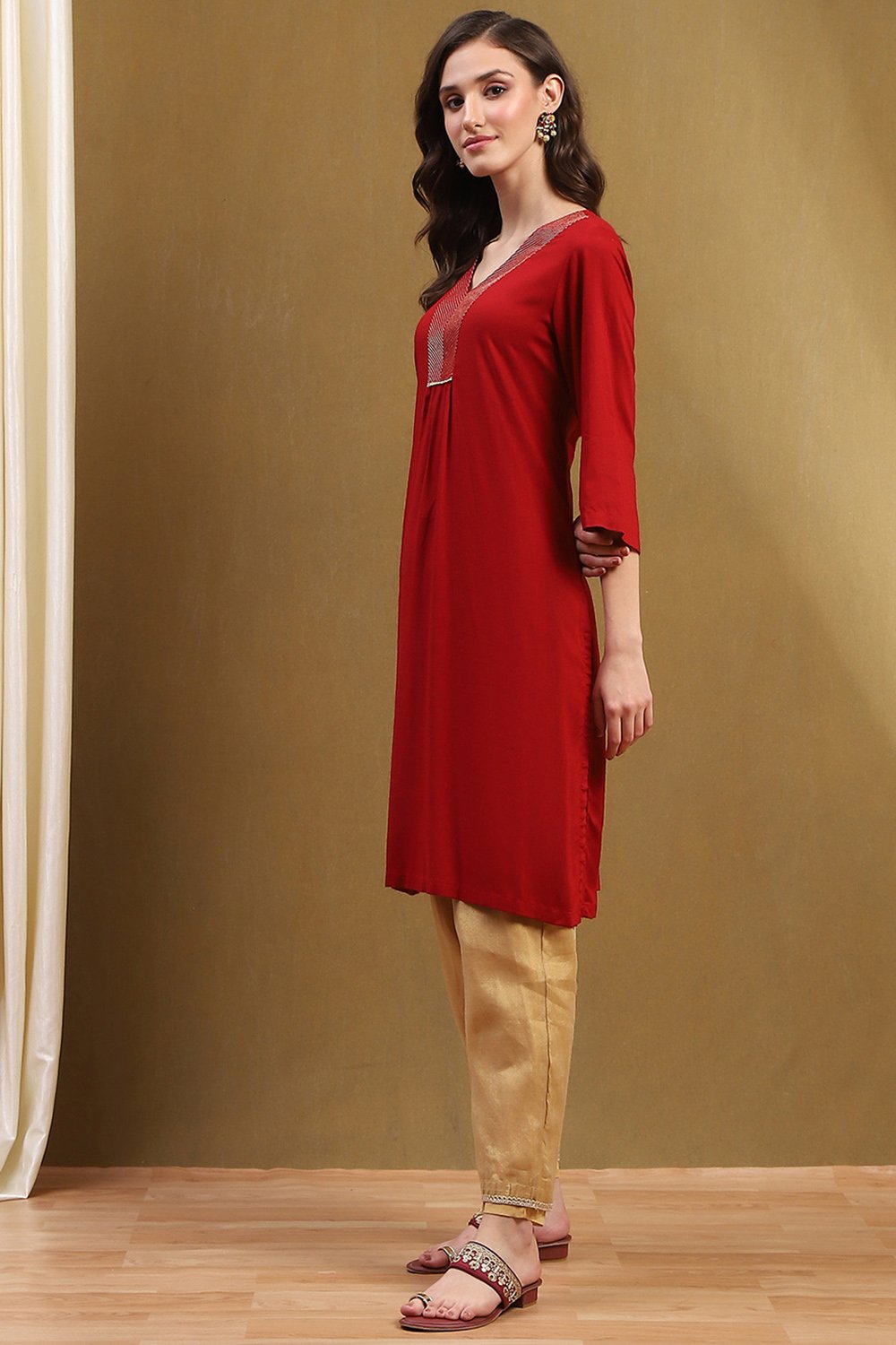 Bottle Green Solid Gathered Straight Kurta image number 2