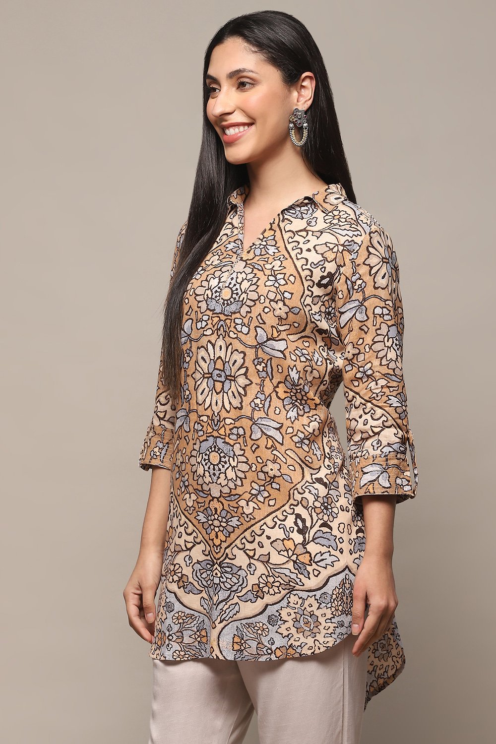 Blue Rayon Straight Kurti image number 2