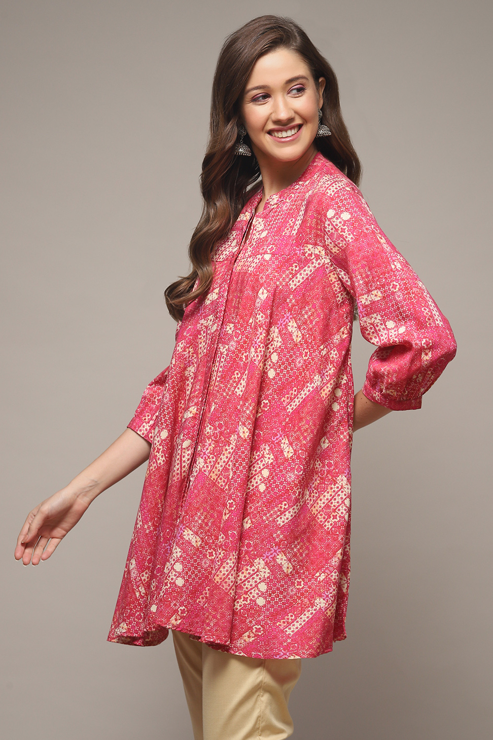 Navy LIVA Printed Kurti image number 3