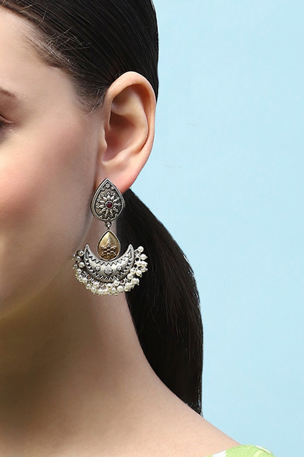 Gold-Toned Oxidised Stone Studded Tear Drop Danglers image number 3