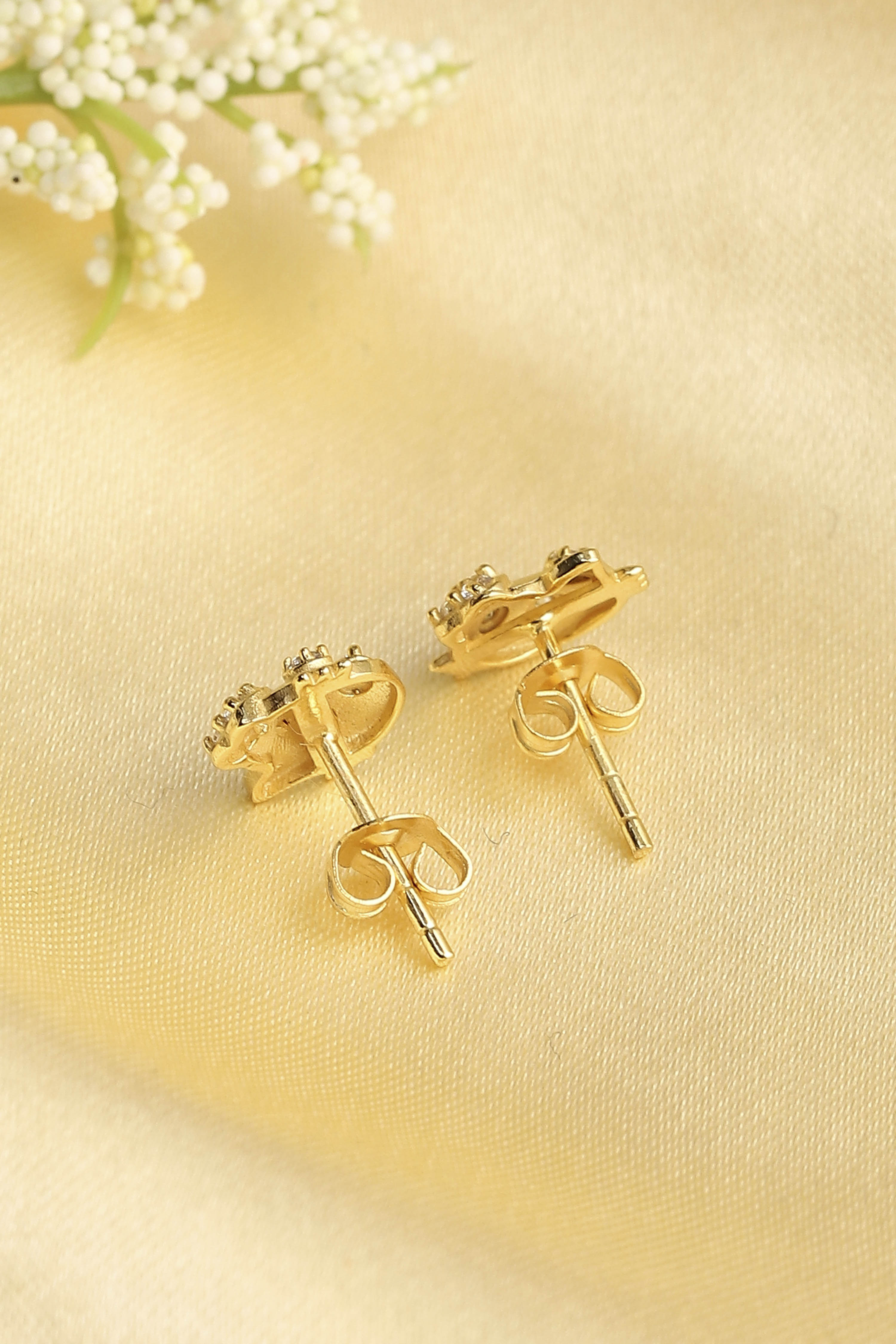 Gold Brass Studs image number 2