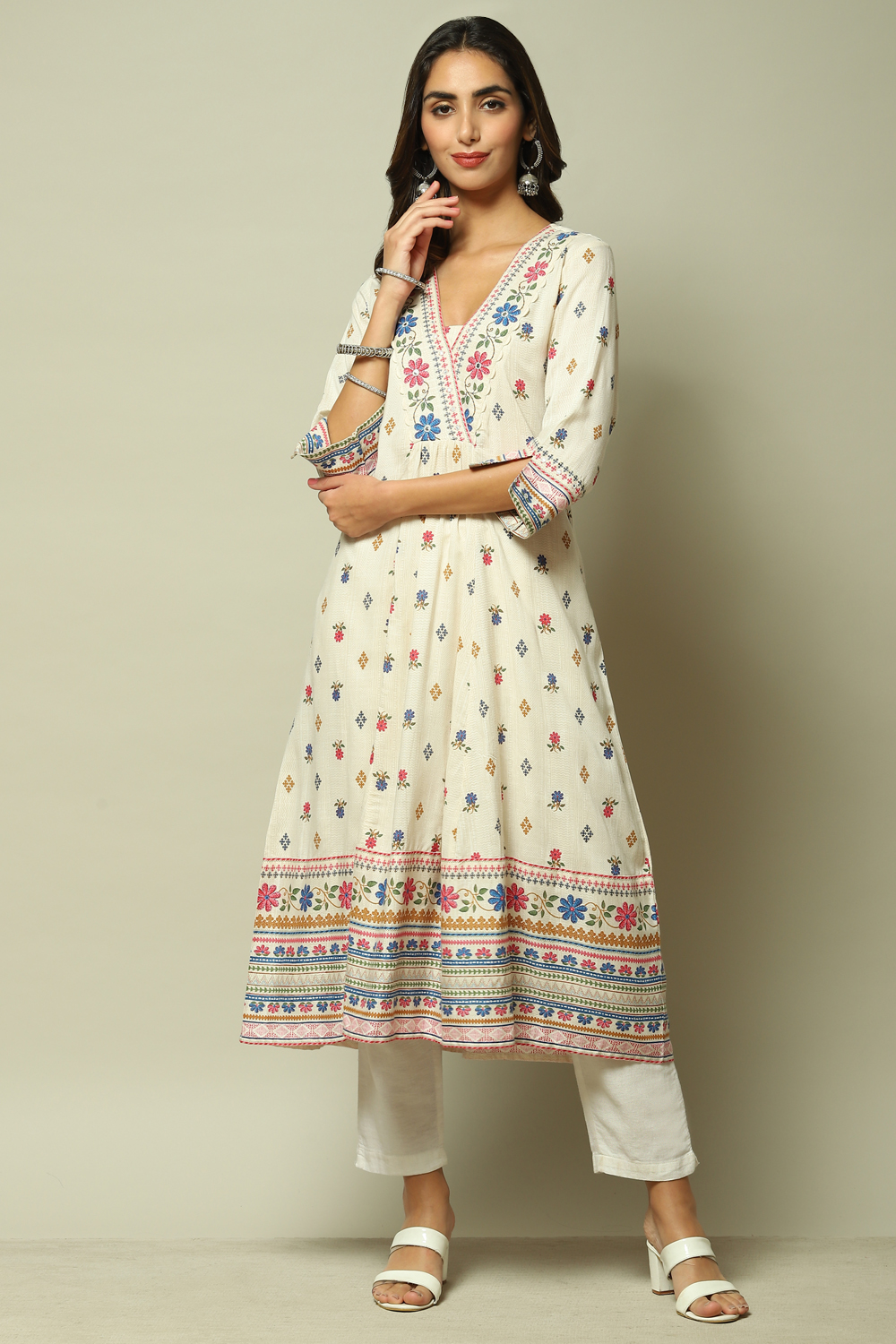 Ecru LIVA Straight Printed Kurta image number 4