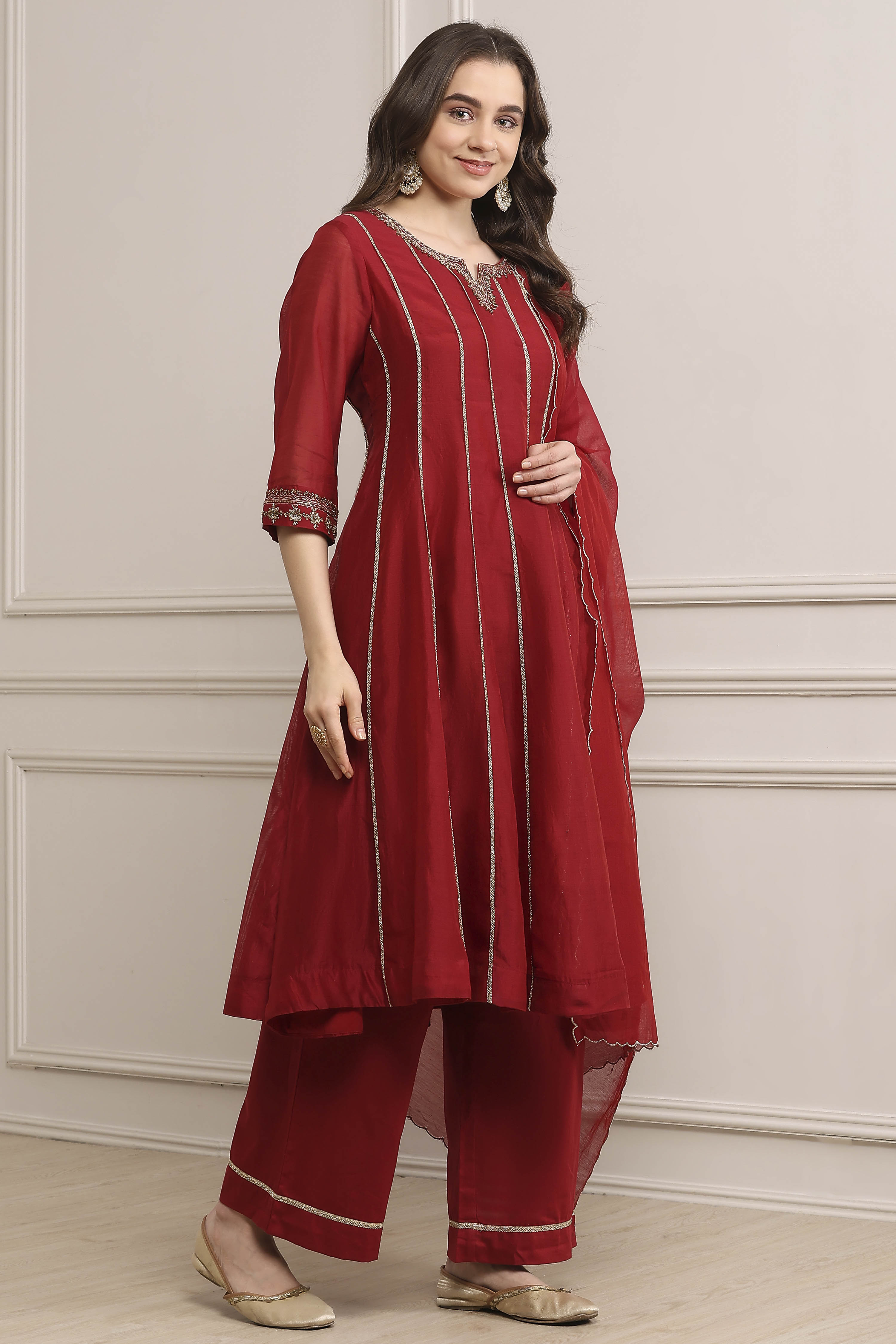 Red Chanderi Kalidar Dyed Suit Set image number 5