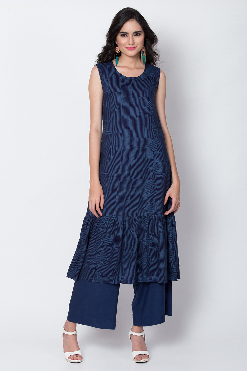 Indigo Viscose Front Open Printed Kurta image number 4