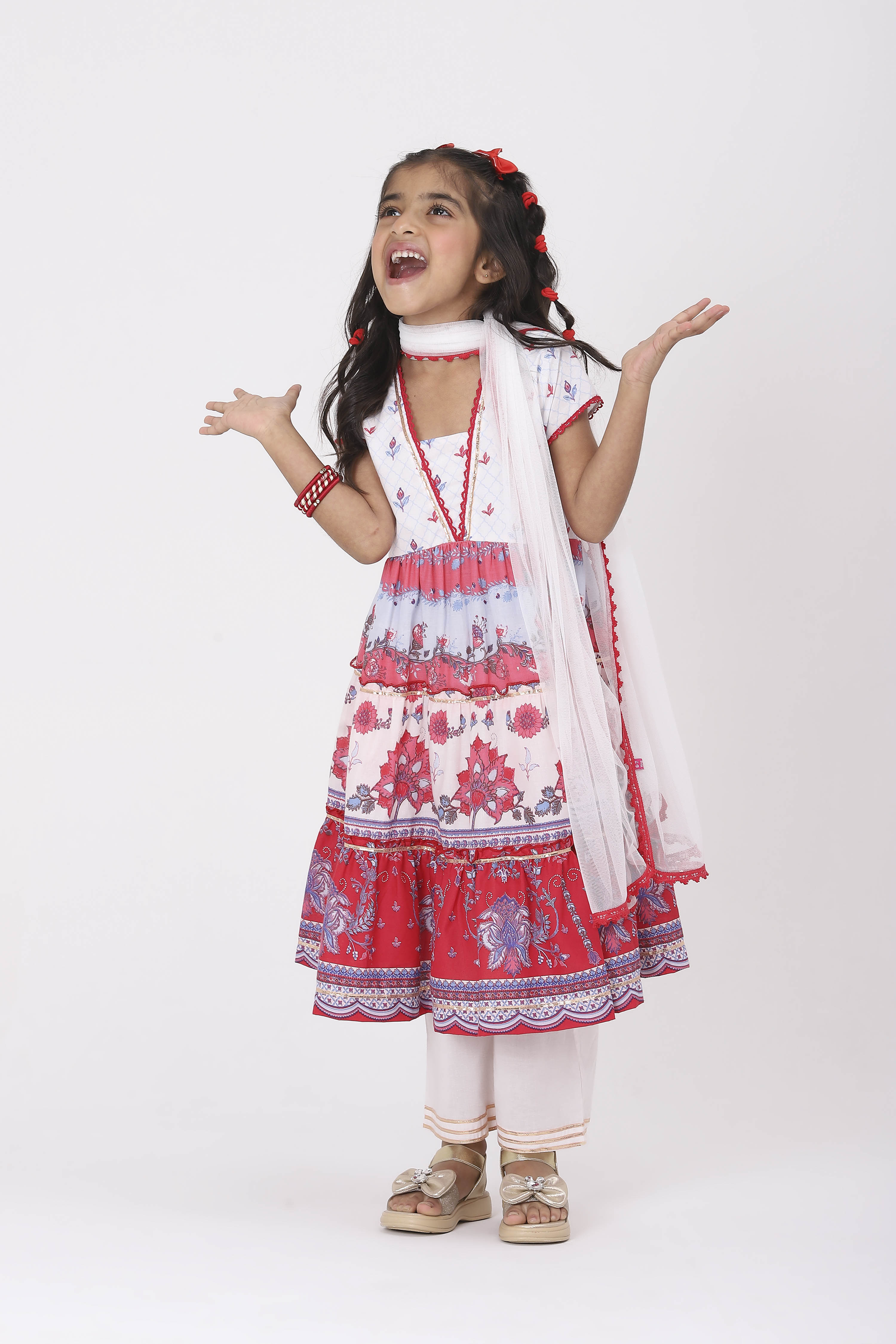 White Cotton Printed Tiered Suit Set image number 0