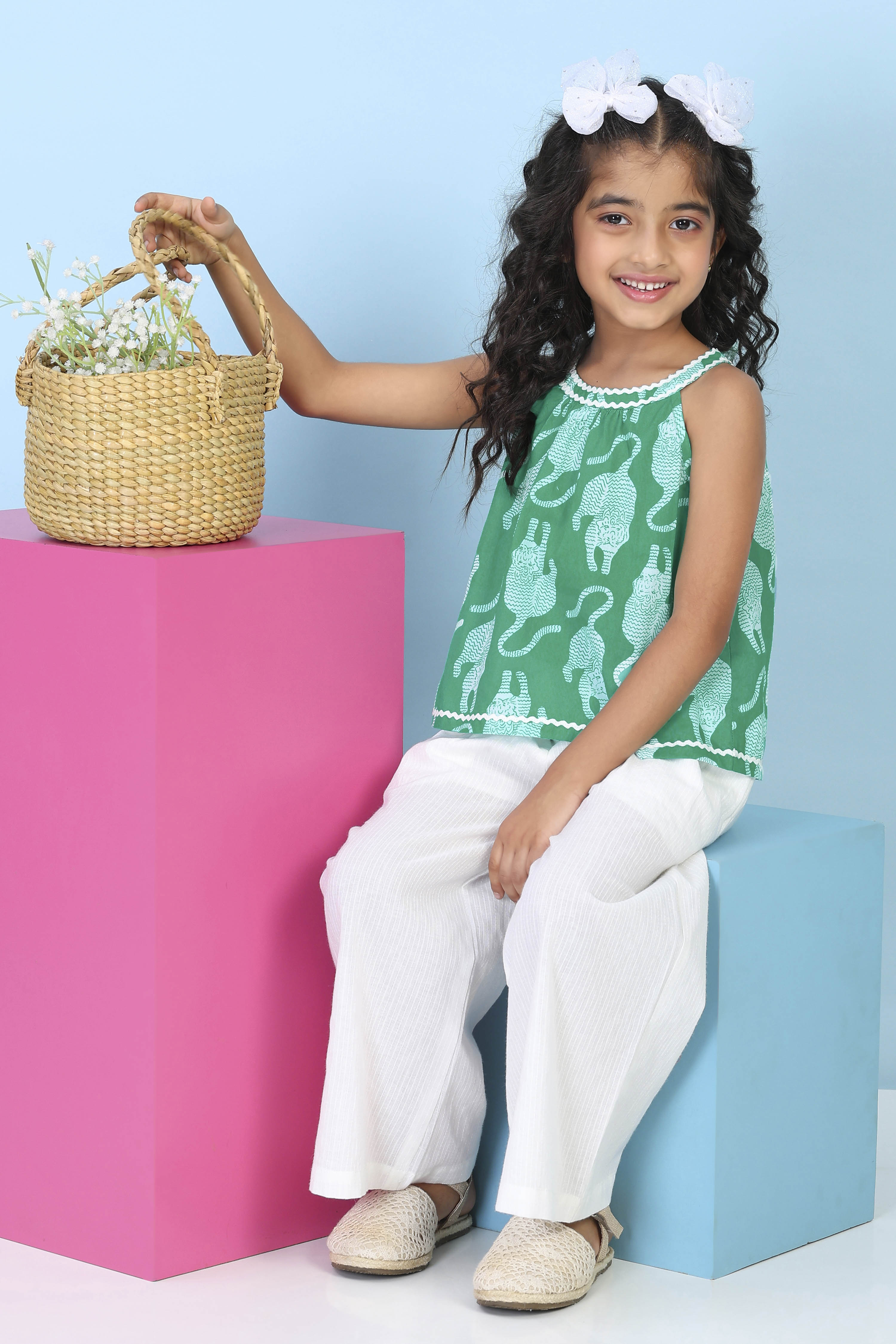 Green Cotton Printed A-line Suit Set image number 0