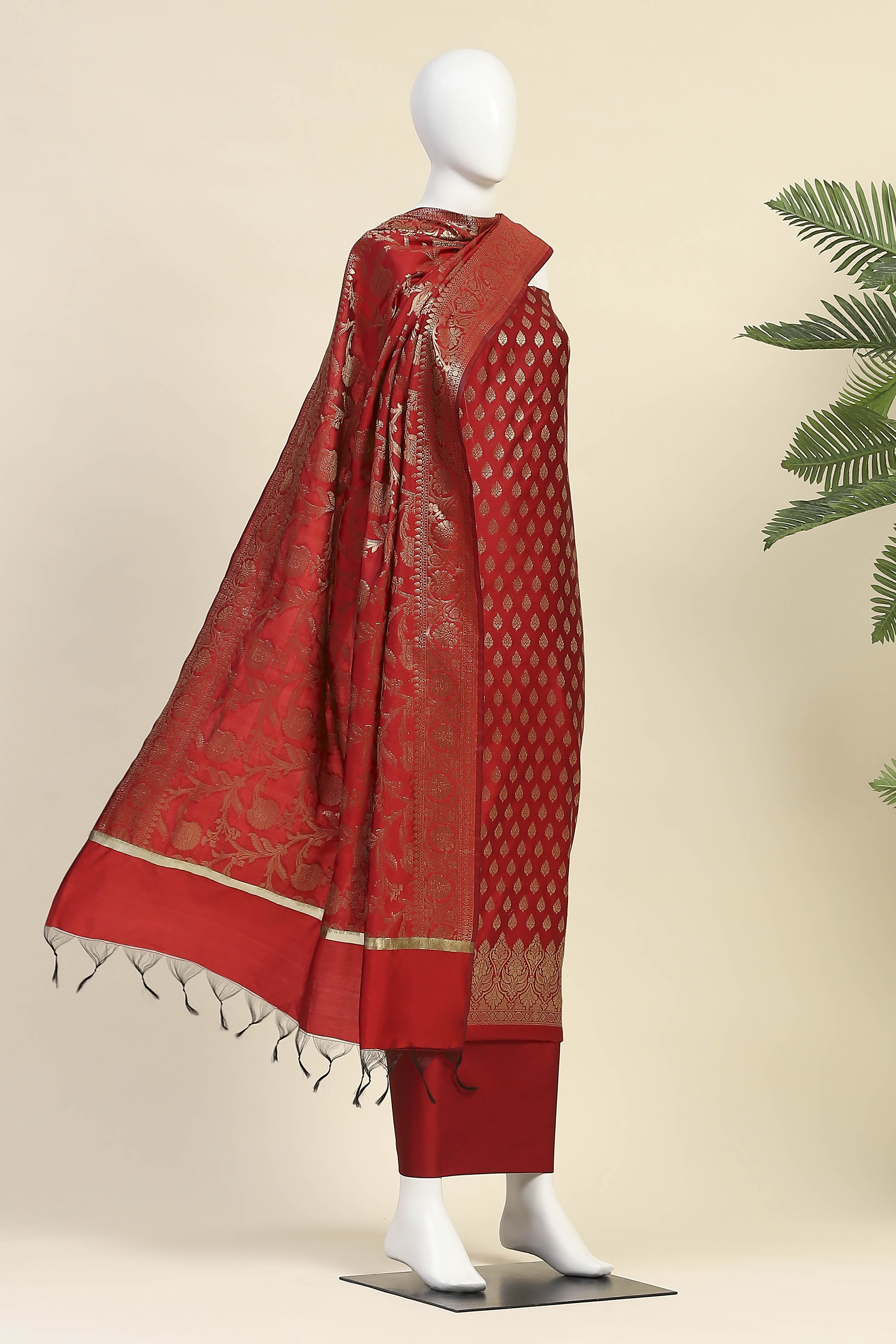 Rama Green Silk Unstitched Suit Set image number 4