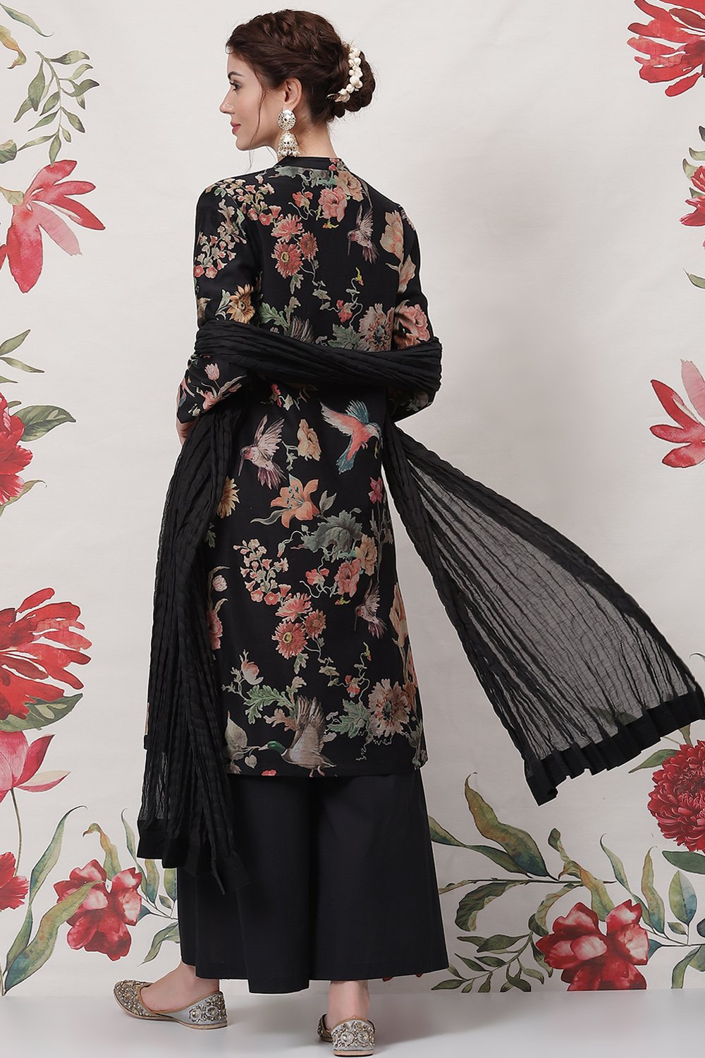 Rohit Bal Off White Cotton Silk Straight Printed Suit Set image number 4