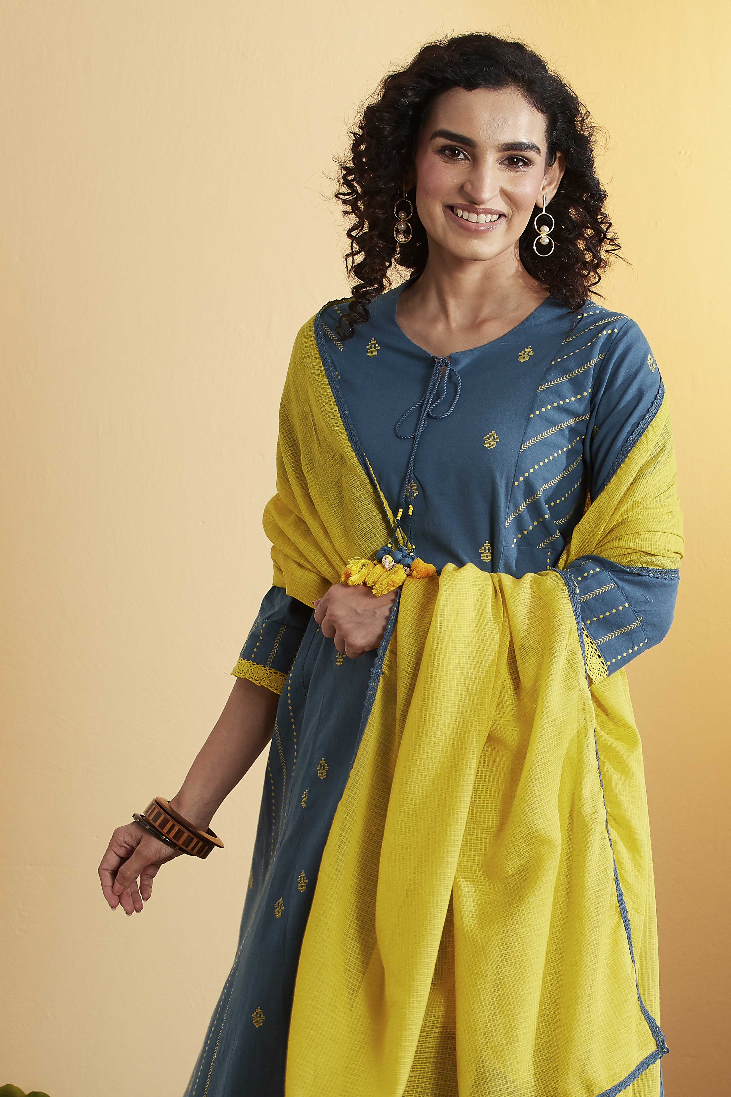 Lime Green Yarndyed Straight Cotton Kurta Set image number 1