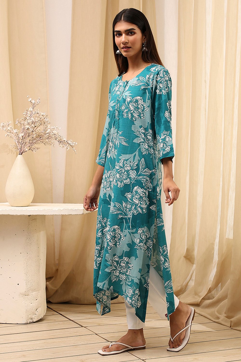 Blue Rayon Viscose  Kurta image number 2