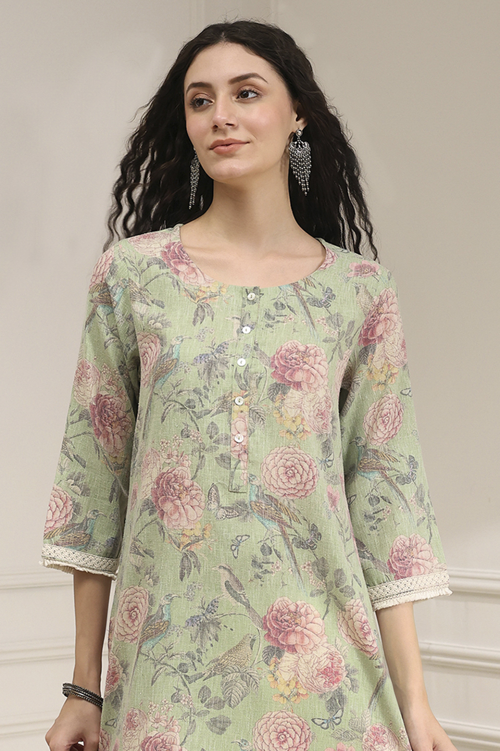 Yellow Cotton Blend Printed Straight Kurta image number 1