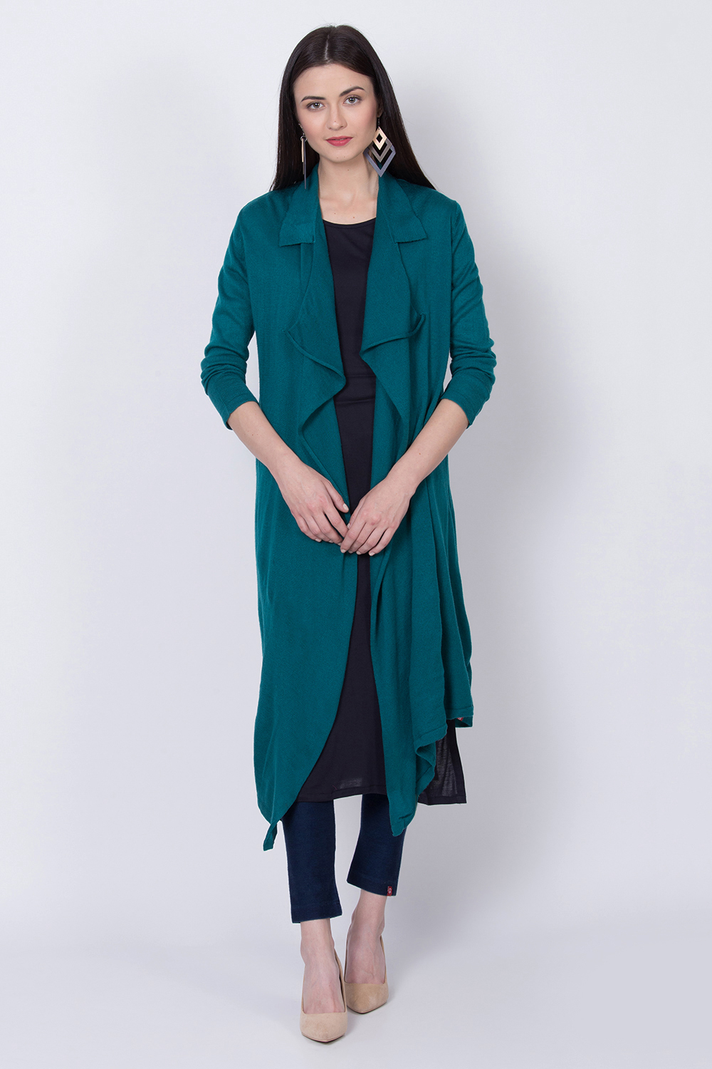 Cream Woolen Front Open Solid Shrug image number 0