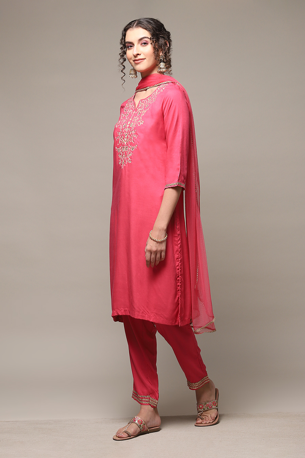 Lime Green Rayon Straight Kurta Regular Pant Suit Set image number 5