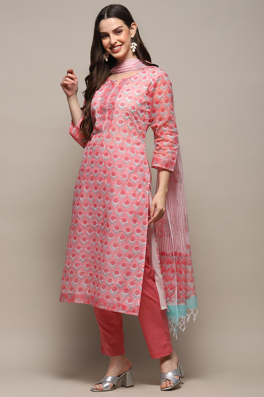 Blue Green Cotton Blend Unstitched Suit set image number 5