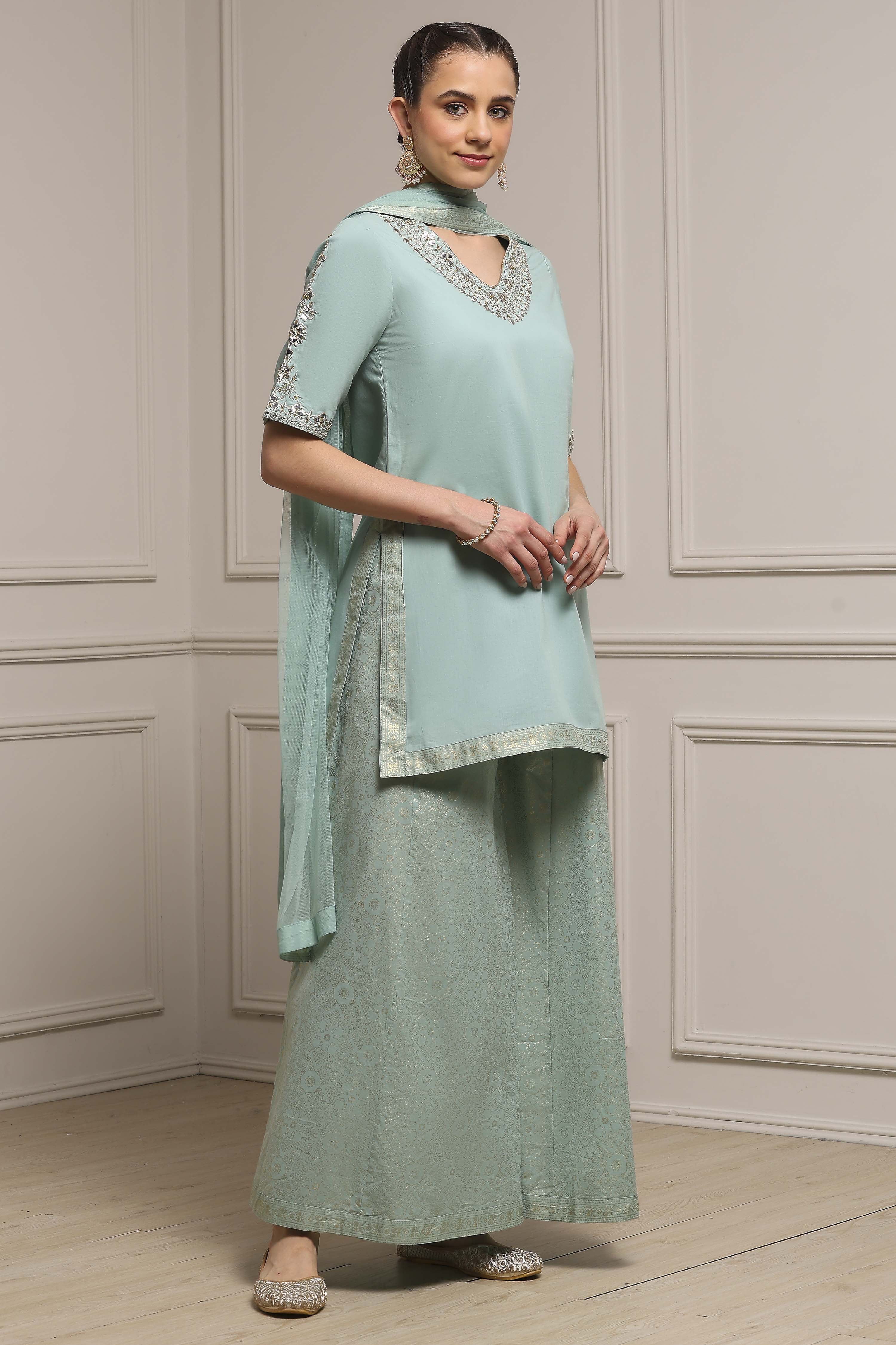 Light Green Cotton Straight Dyed Suit Set image number 5