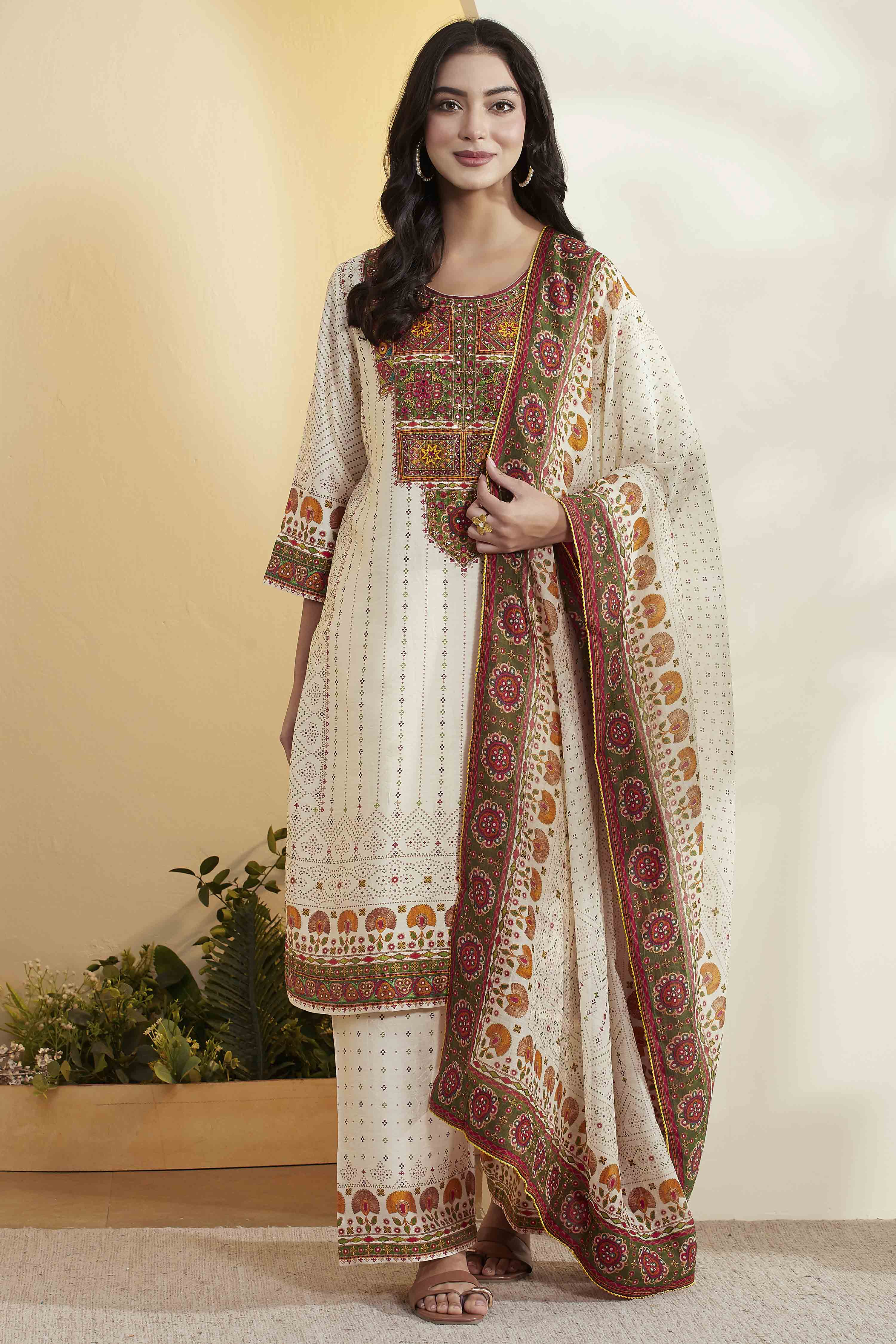 Green Viscose Rayon Printed Straight Kurta Set image number 7