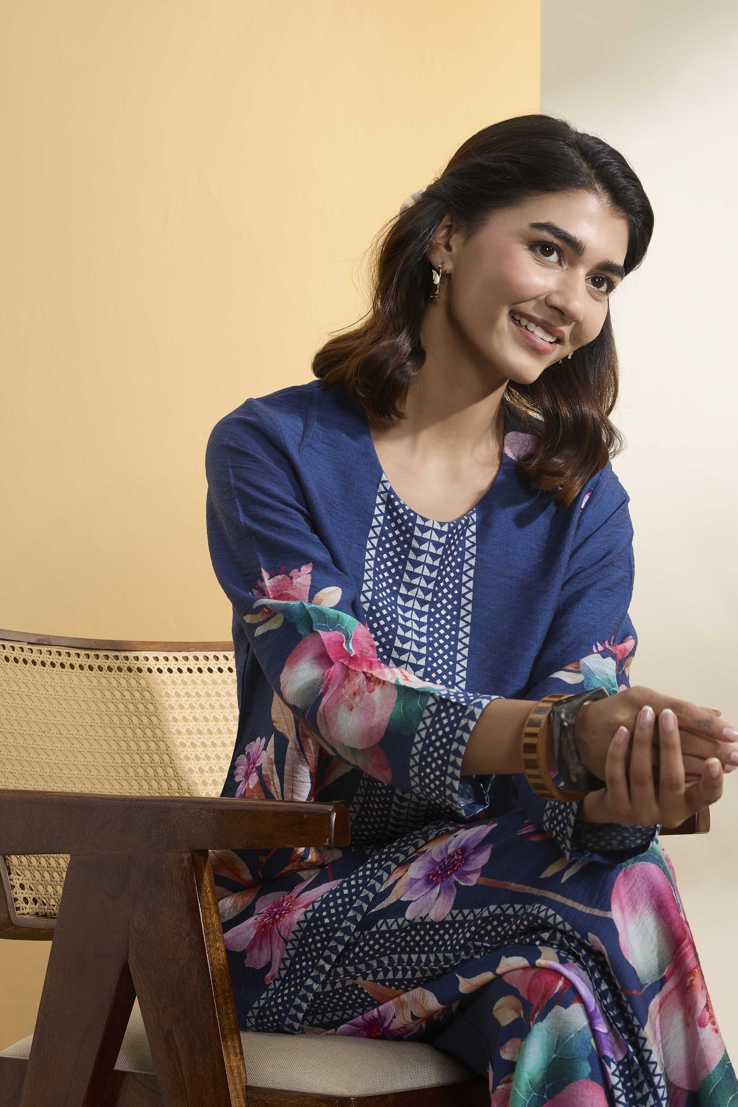 Blue Nylon Viscose Floral Printed Co-ord Set image number 7