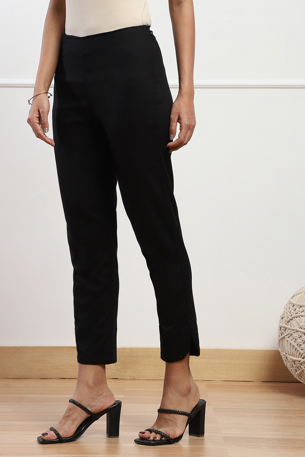Beige Viscose Lycra Solid Pant image number 2