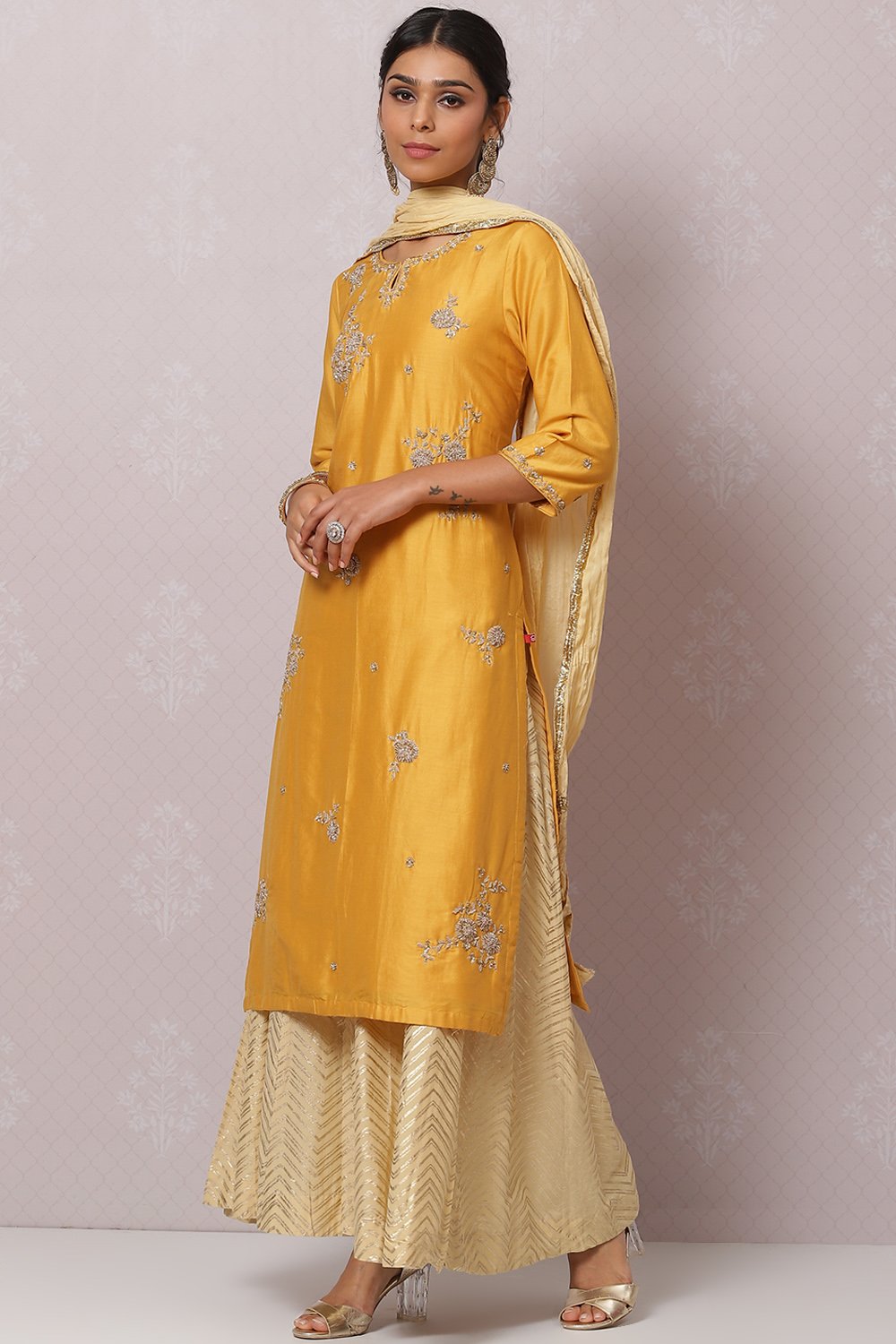 Fuchsia Cotton Silk Straight Kurta Sharara Suit Set image number 2