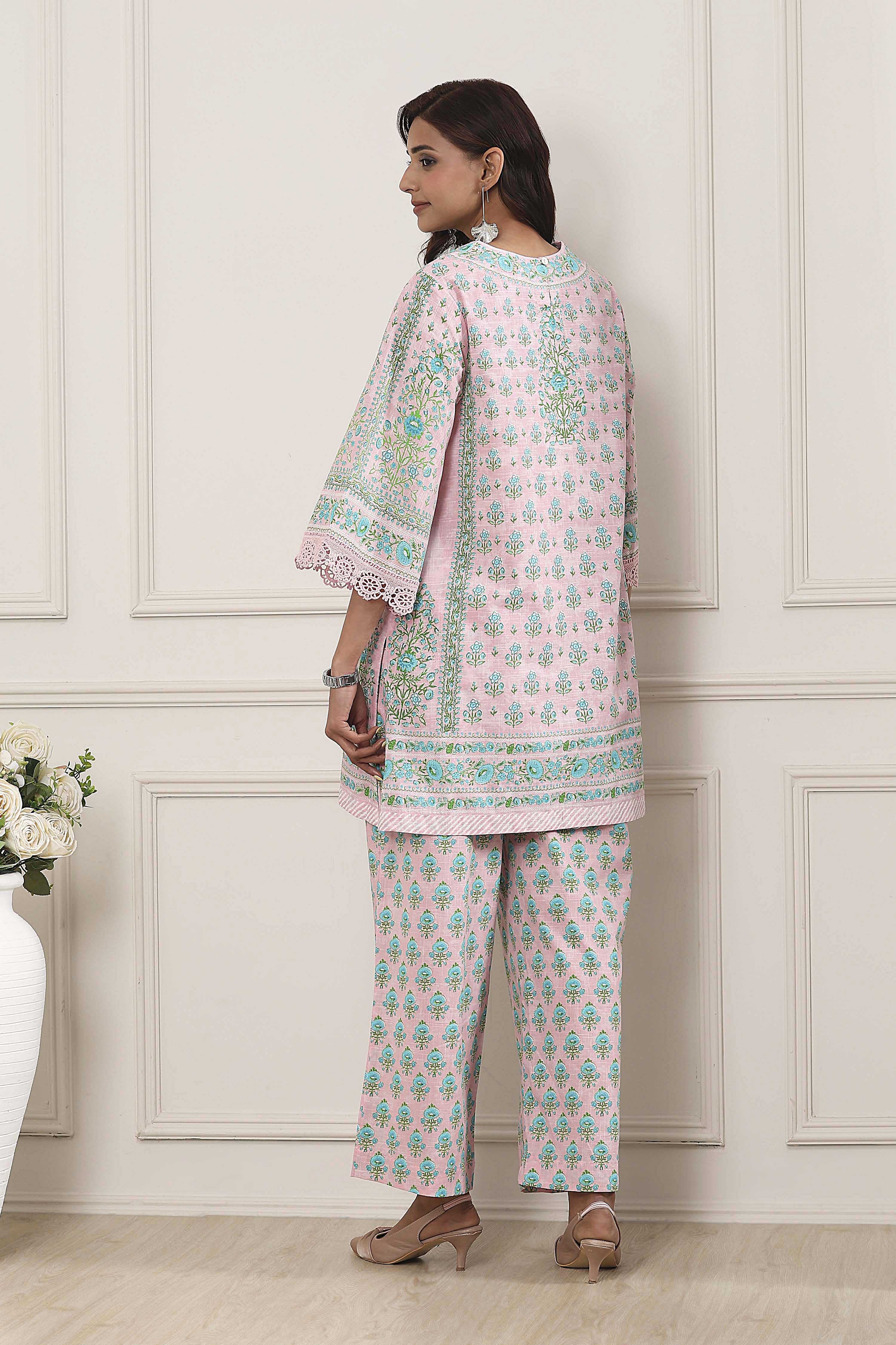 Pink Cotton Printed Straight Kurta Set image number 4