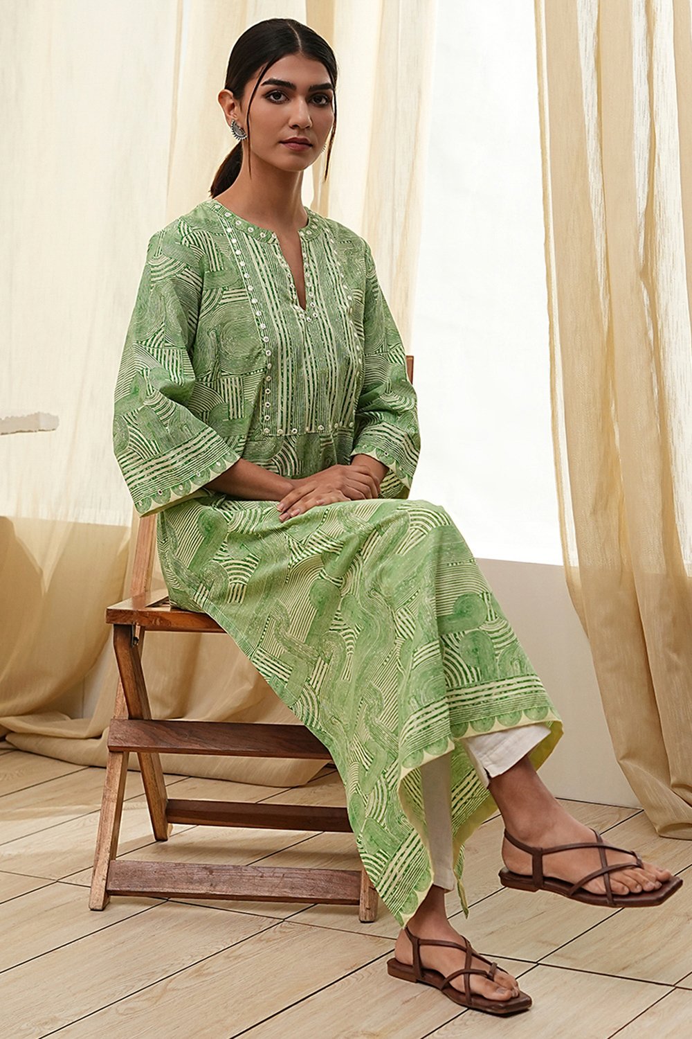 Green Pure Cotton Printed Straight Kurta image number 6