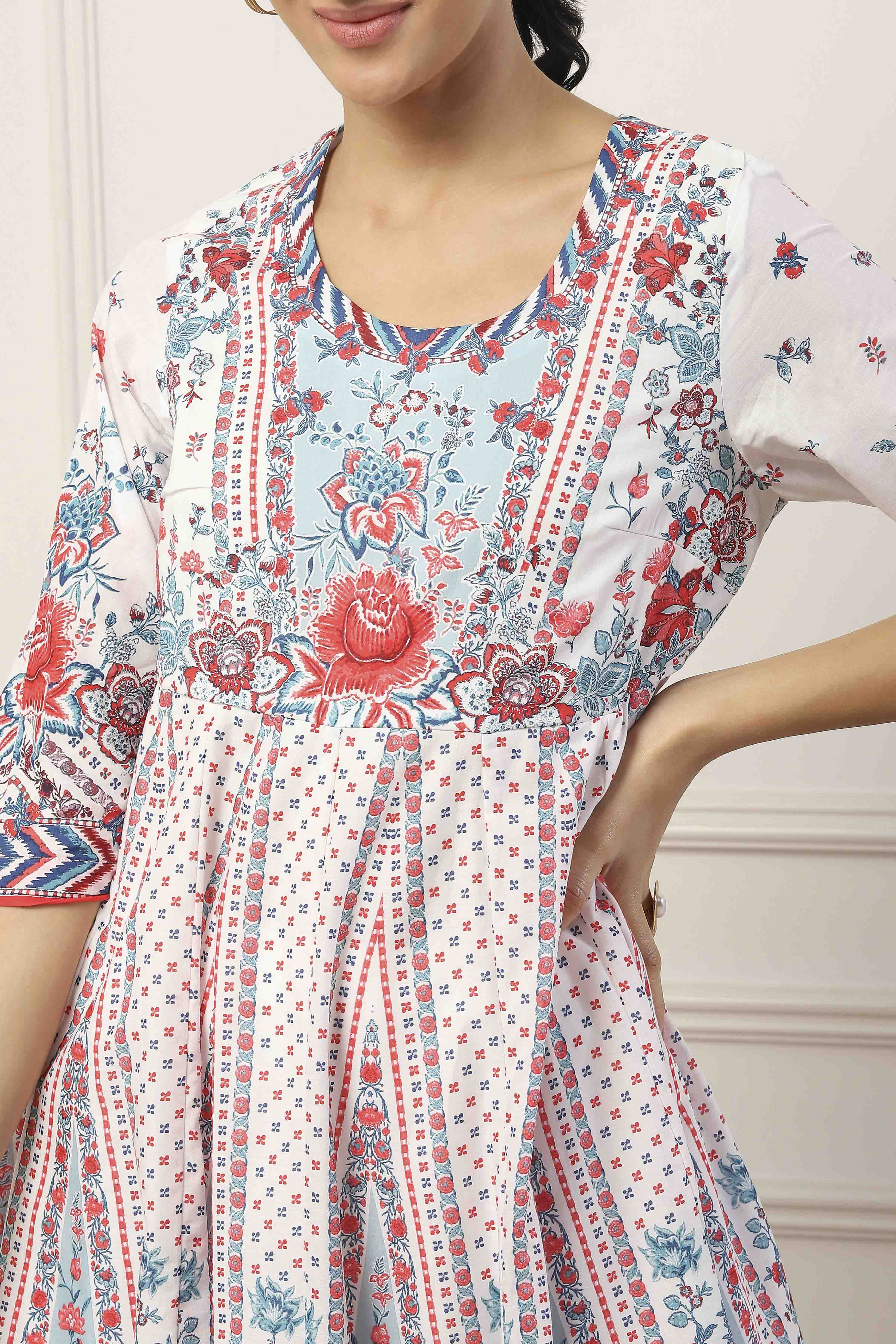 White Cotton Floral Printed Kalidar Suit Set image number 1