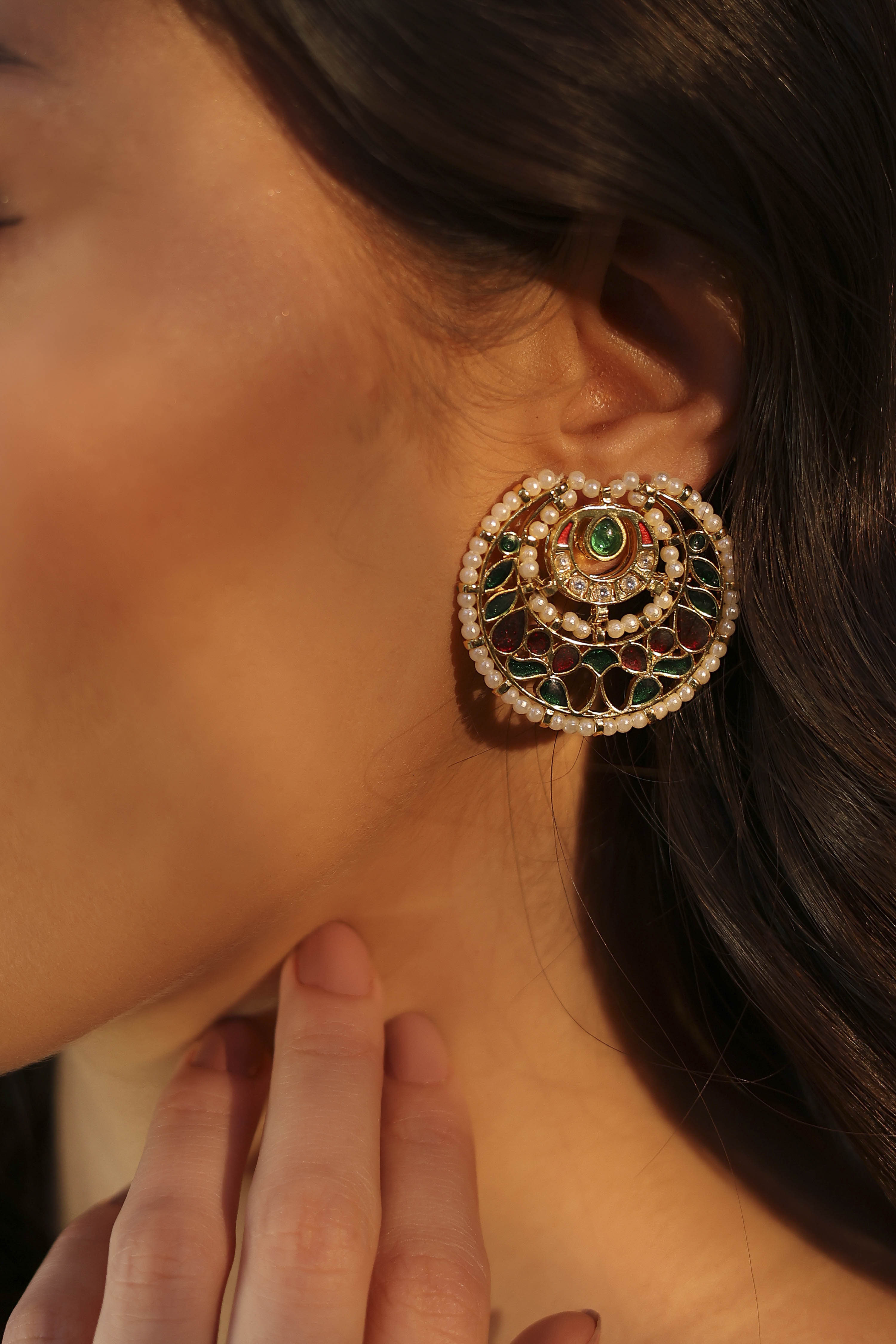Multicolour Stone Earrings image number 1