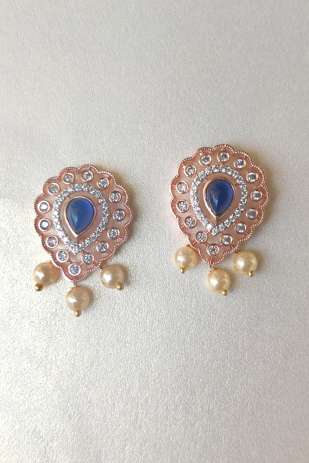 Blue Earrings image number 0
