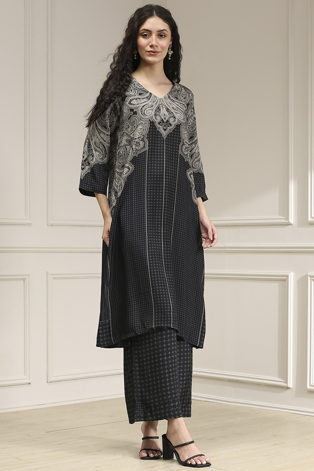 Black Printed Straight Kurta Set image number 0