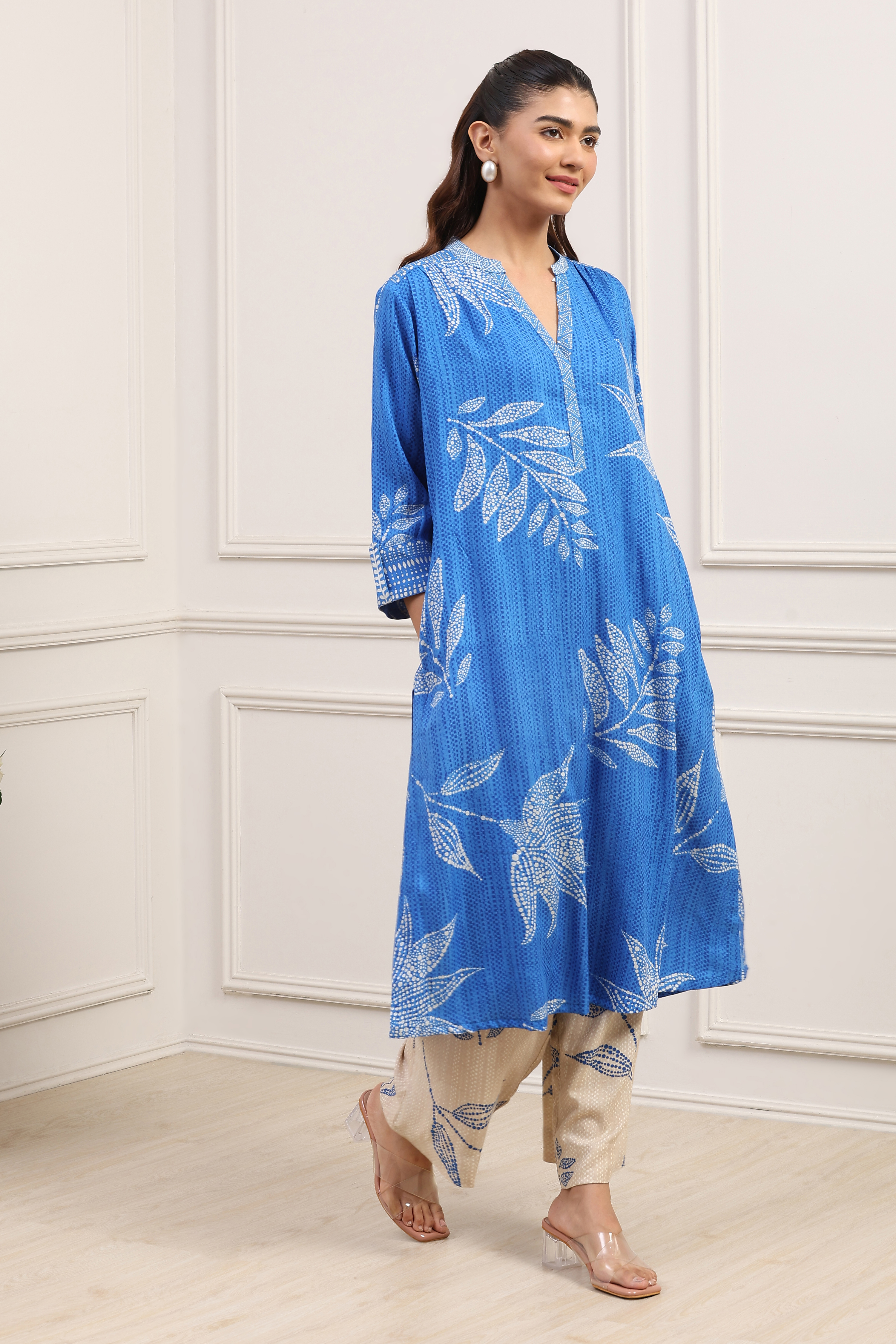 Blue LIVA Straight Printed 2 Piece Set image number 5