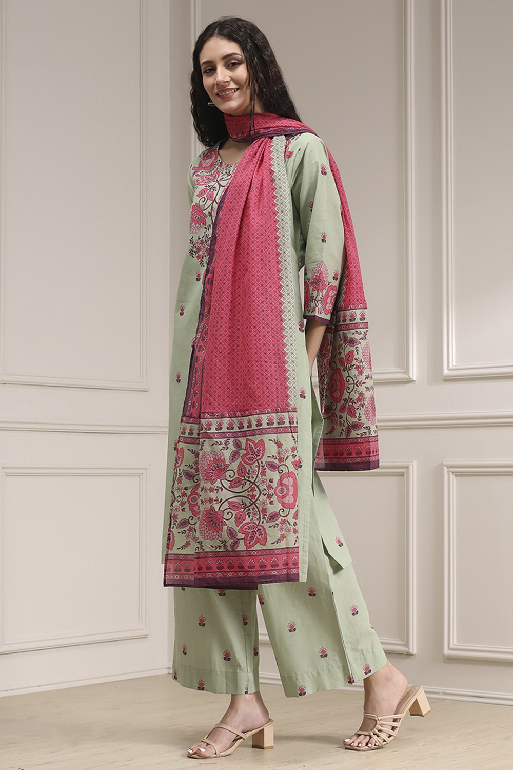 Sage Green Cotton Printed Straight Suit Set image number 3