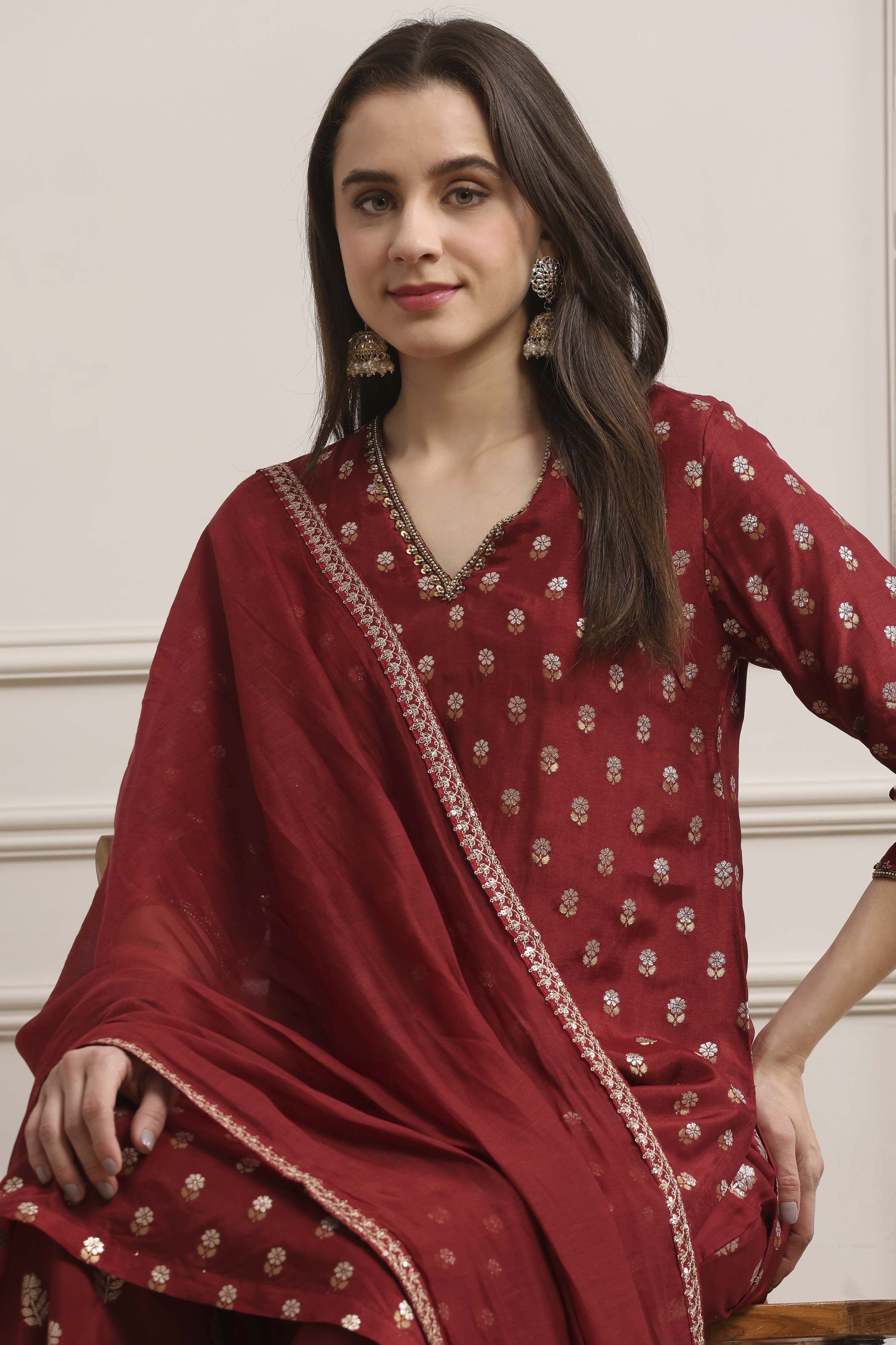 Purple Viscose Dupion Printed Straight Suit Set image number 7