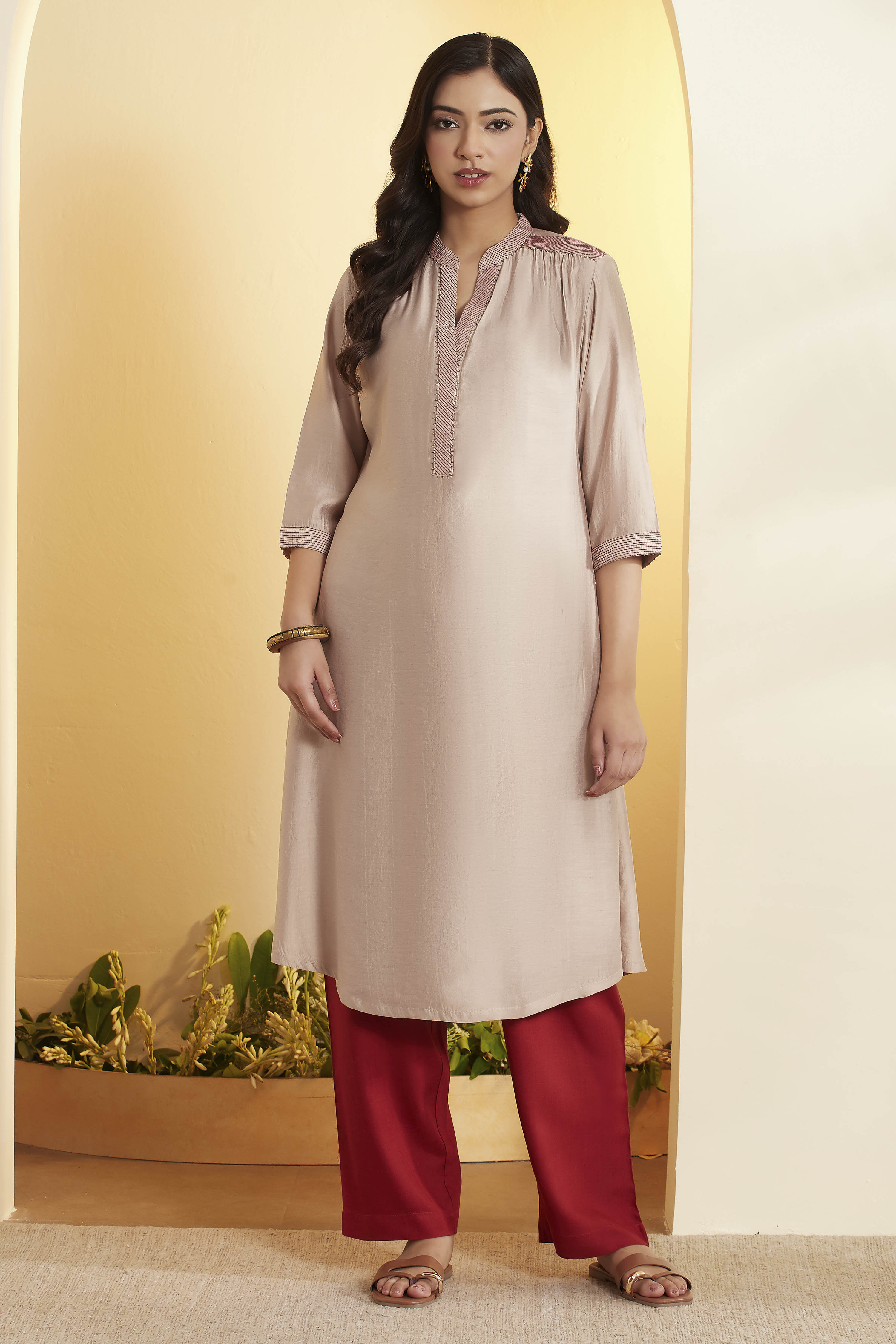 Beige Viscose Silk Straight Kurta image number 5